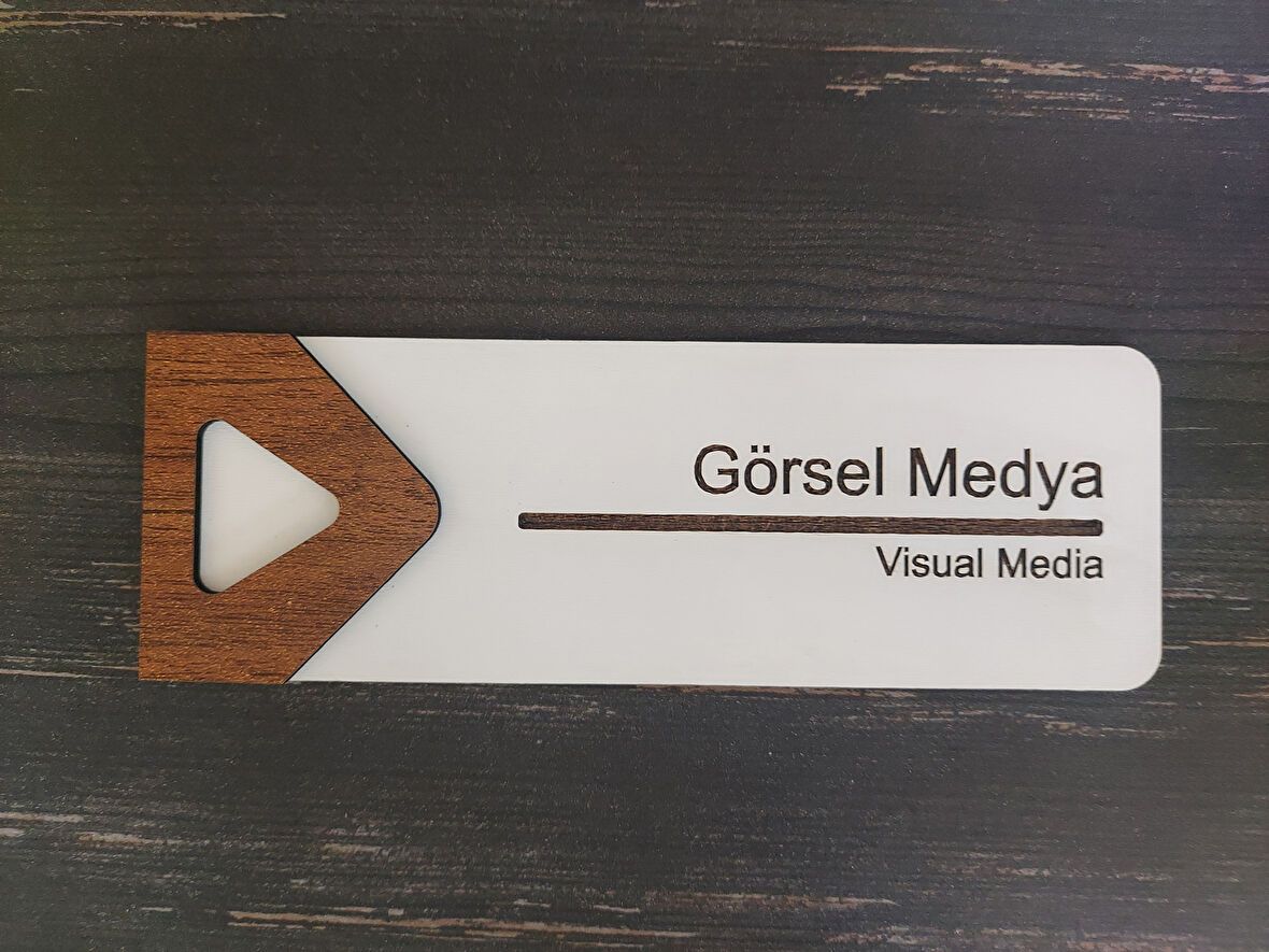 Lucena Görsel Medya Ofis Oda Kapı İsimliği Yönlendirme Tabelası Levhası Kişiselleştirilebilir
