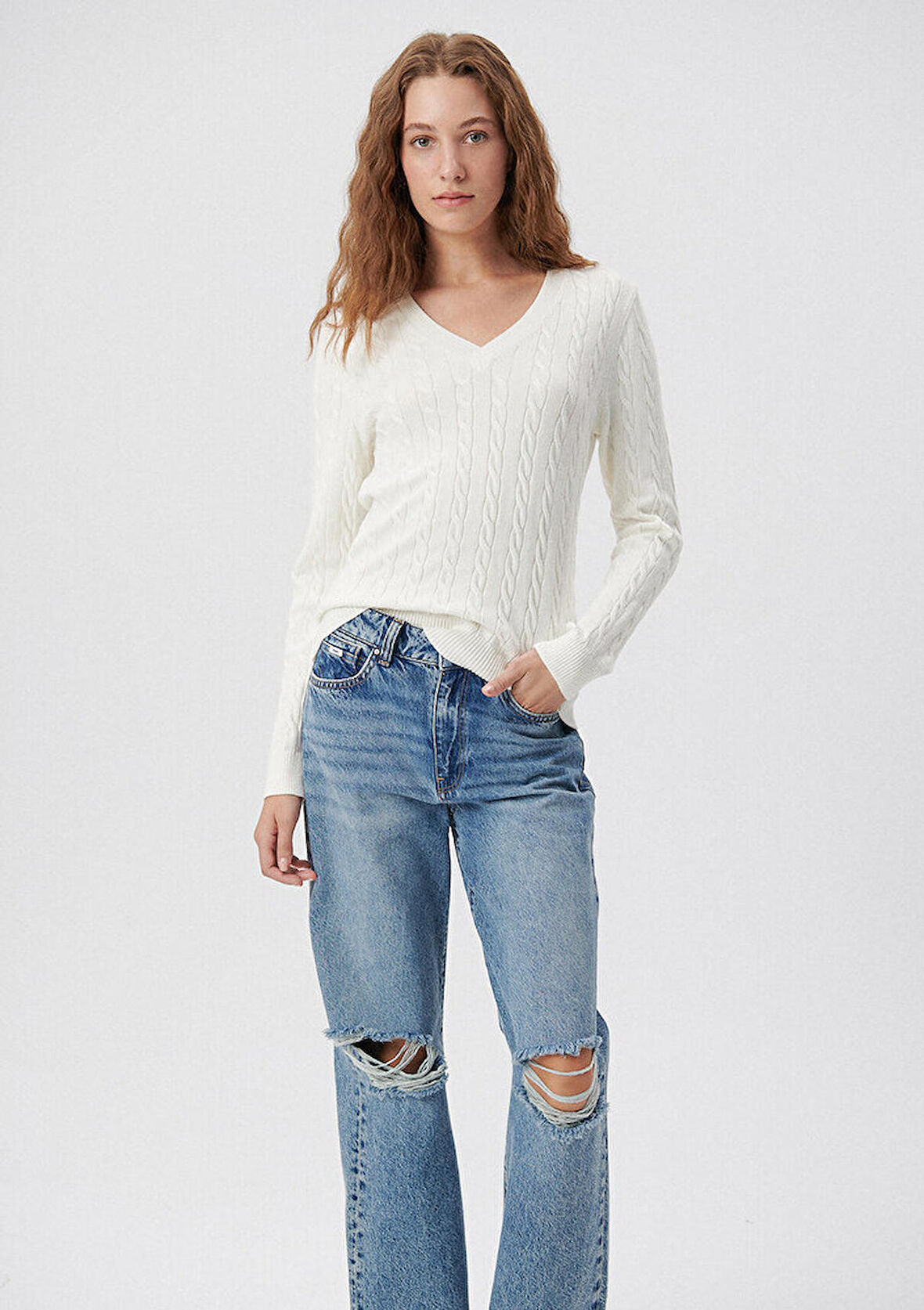 Mavi V Yaka Beyaz Kazak 1710340-70057