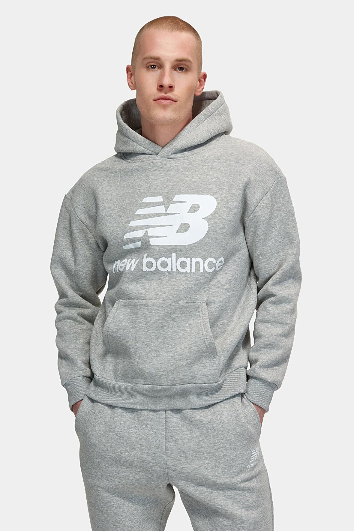 New Balance Lifestyle Erkek Sweatshirt MNH3333-AG