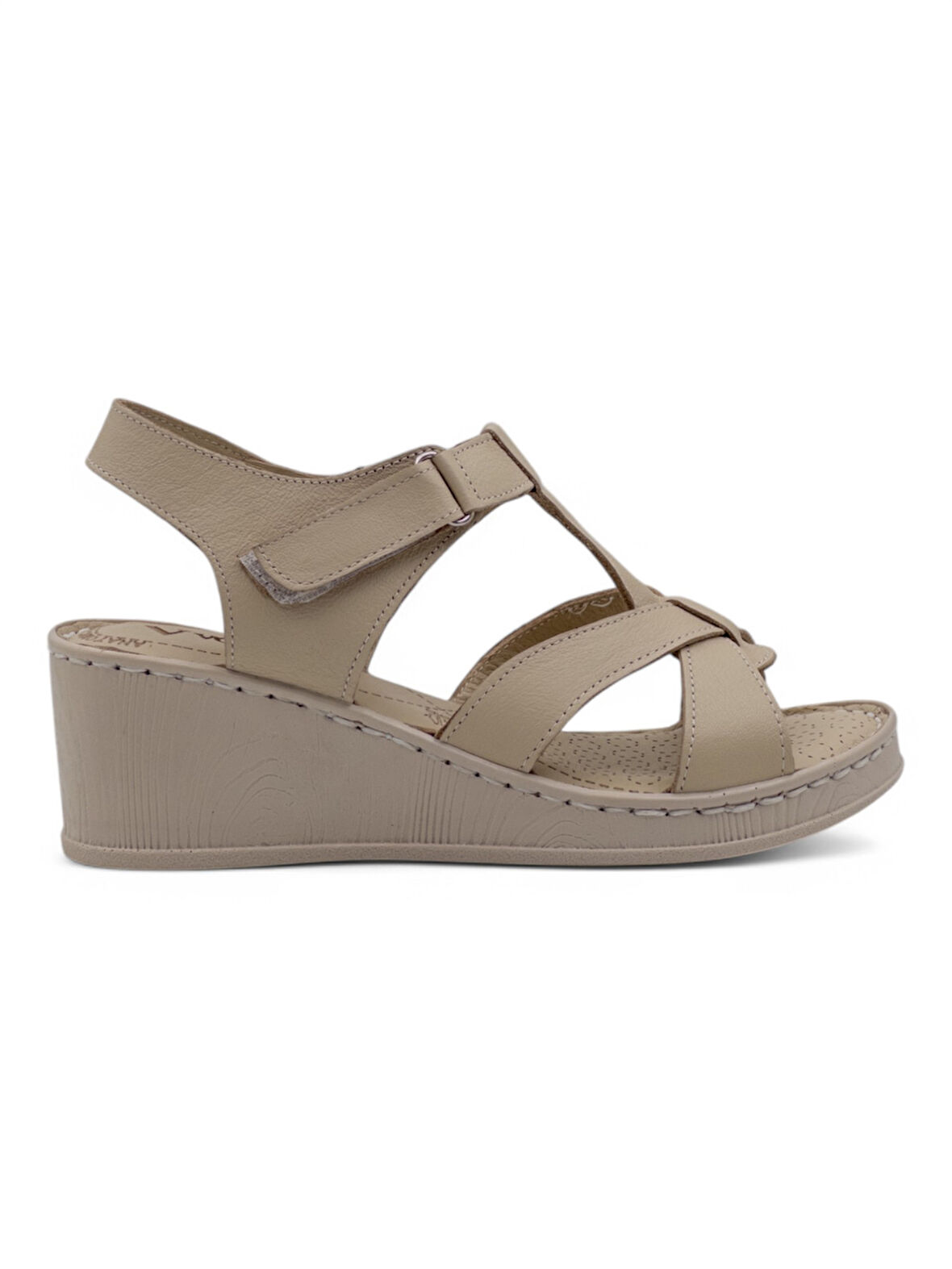 VOYAGER 9200 HAKİKİ DERİ KADIN ÇAPRAZ SANDALET BEJ