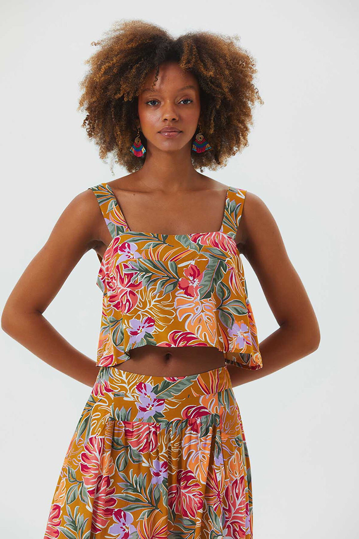 Kare Yaka Kalın Askılı Bohem Crop Bluz Hardal | M/L