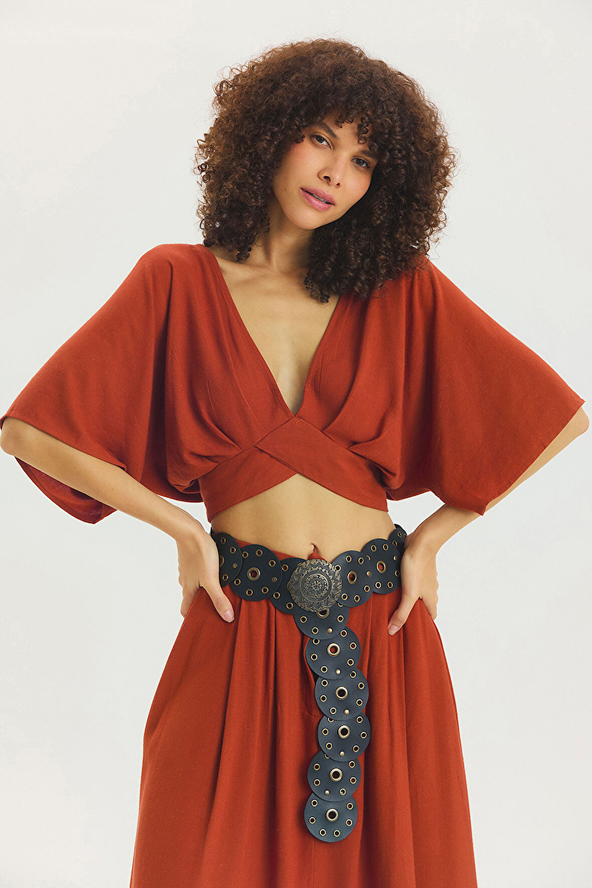 Arkadan Bağlamalı Bohem Crop Bluz Kiremit | STD