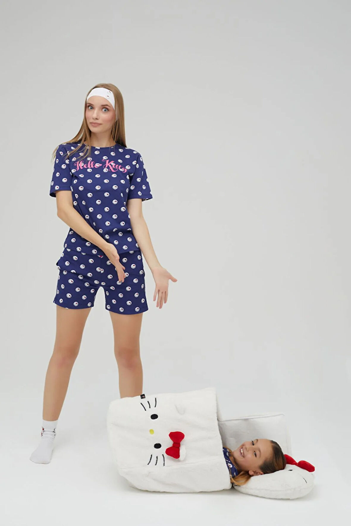Lisanslı Kısa Kollu Şortlu Lacivert Pijama Takımı