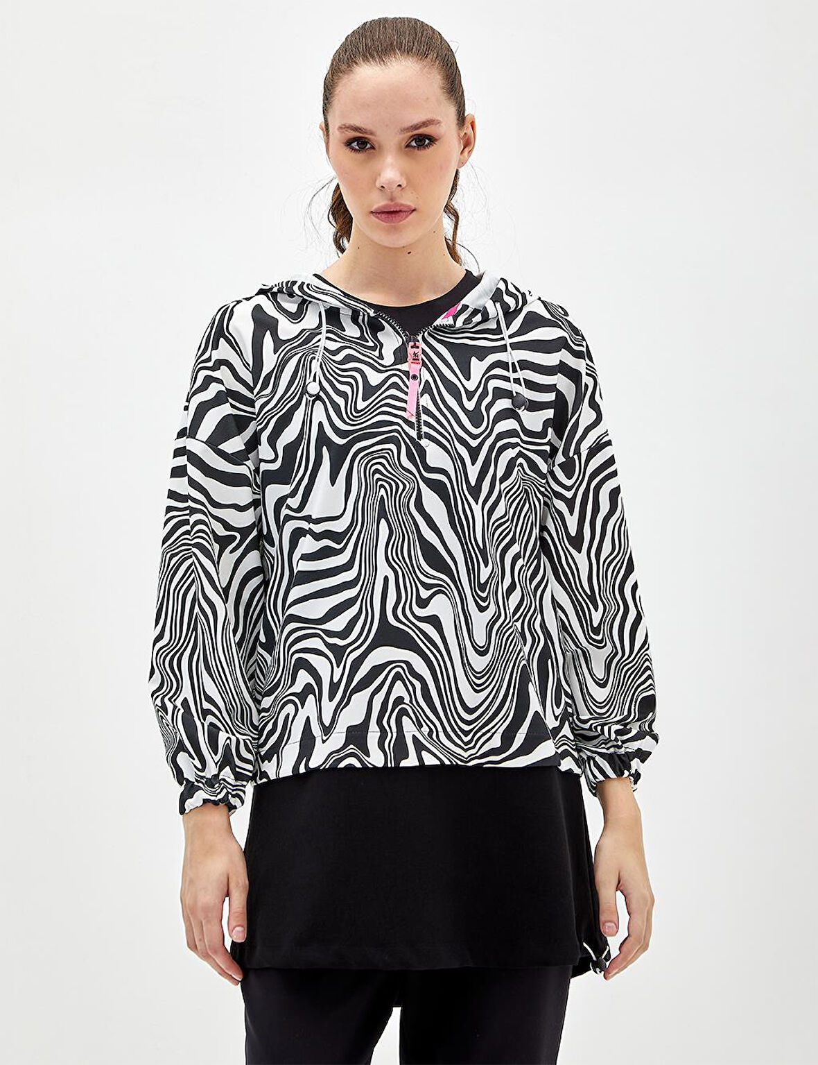 Zebra Desenli Sweatshirt-Siyah | 40