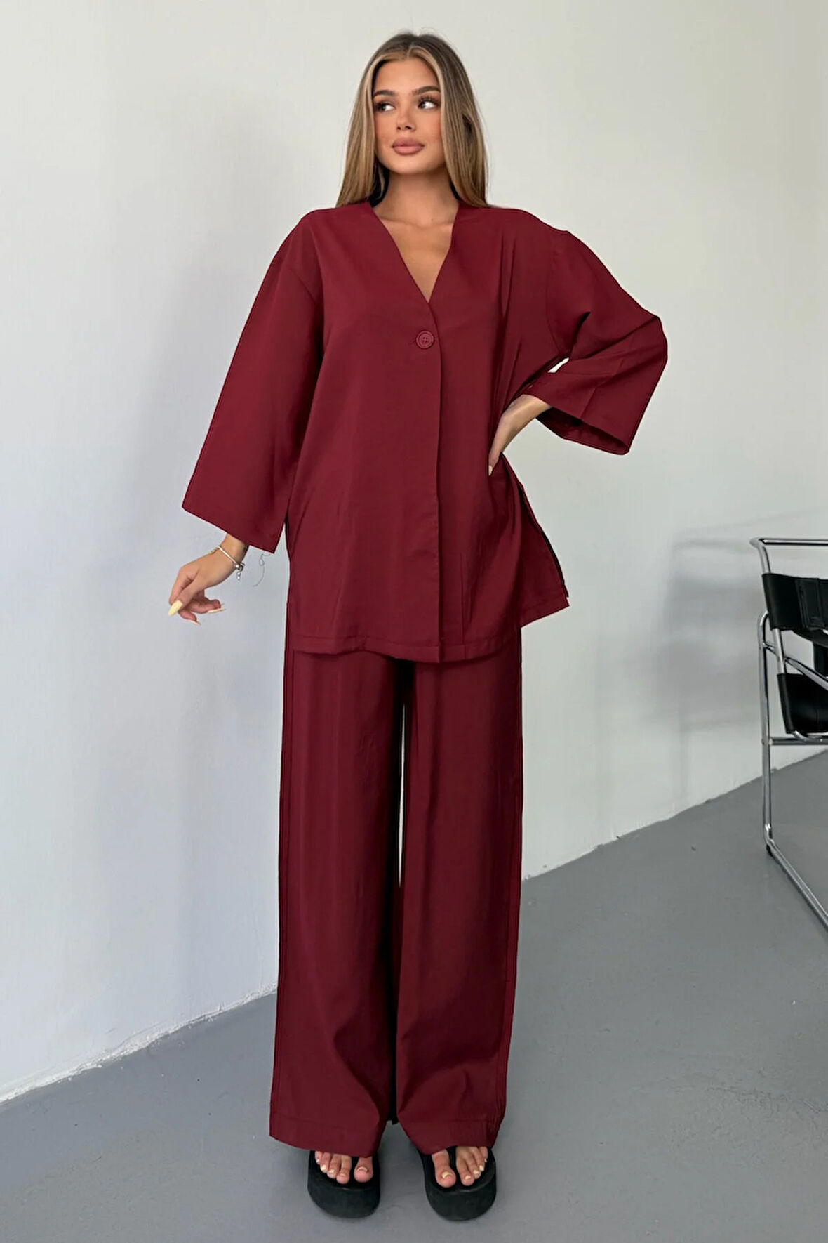 Vena Kadın Cupra Tek Düğme Kimono & Pantolon Bordo Takım – Yazlık Konforlu Şıklık ve Modern Kesim