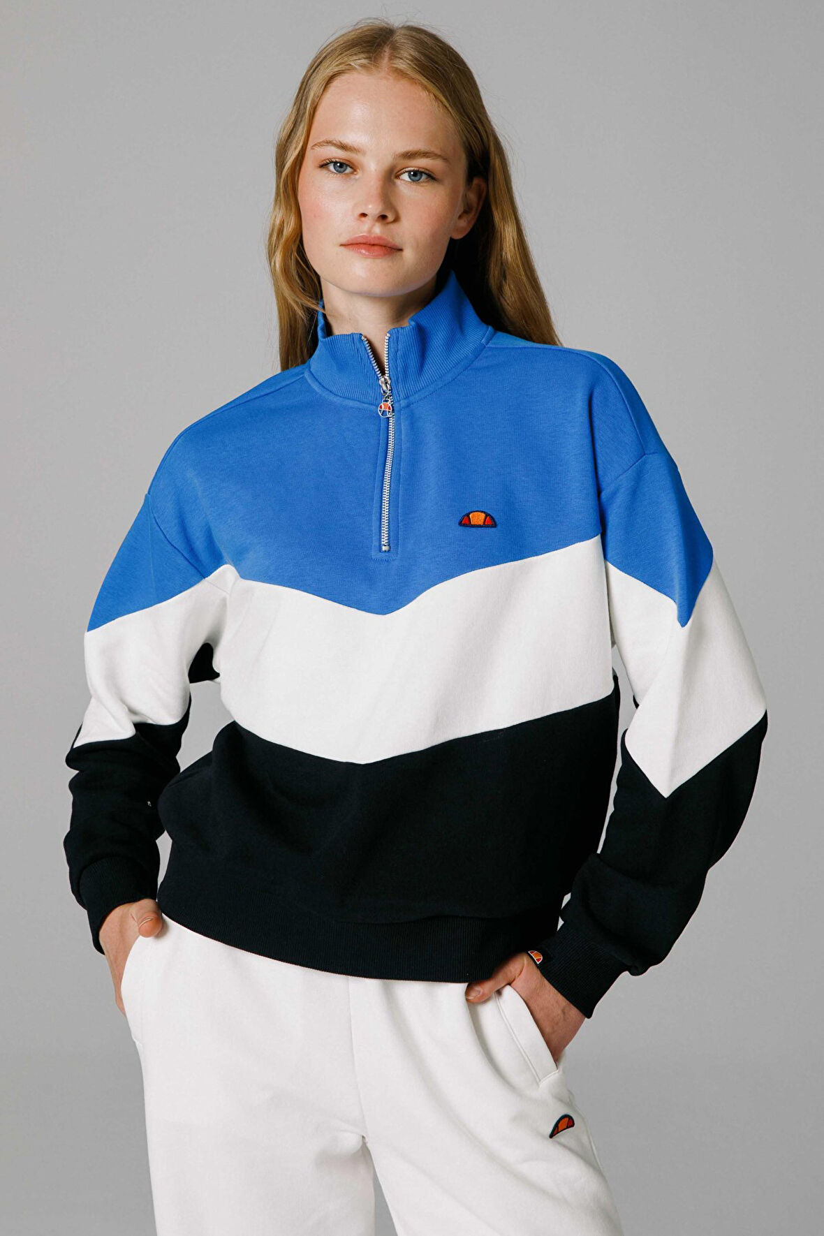 Ellesse Kadın Yarım Fermuarlı Sweatshirt EF176-BK