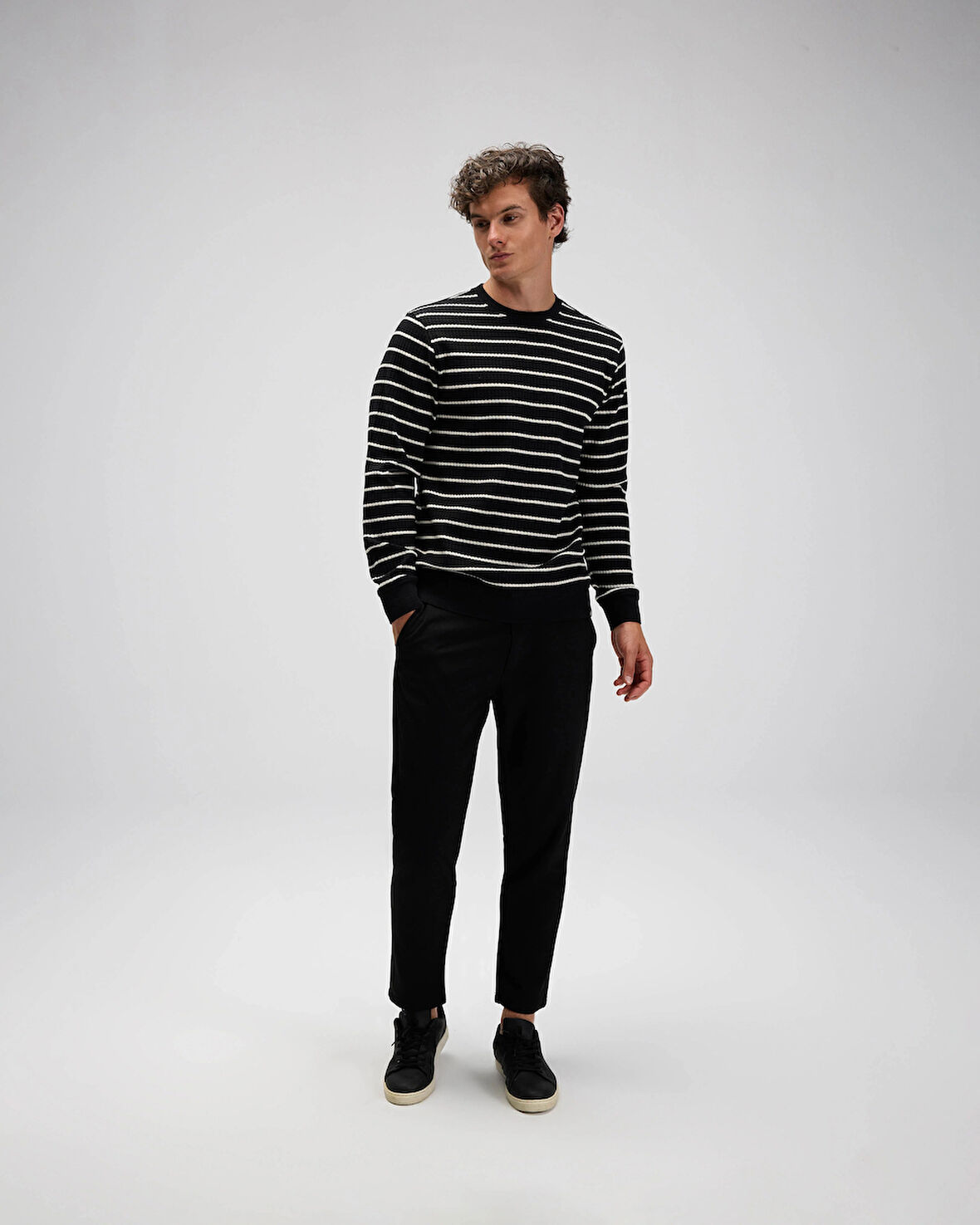 Ellesse Erkek Sweatshirt EM592-BK