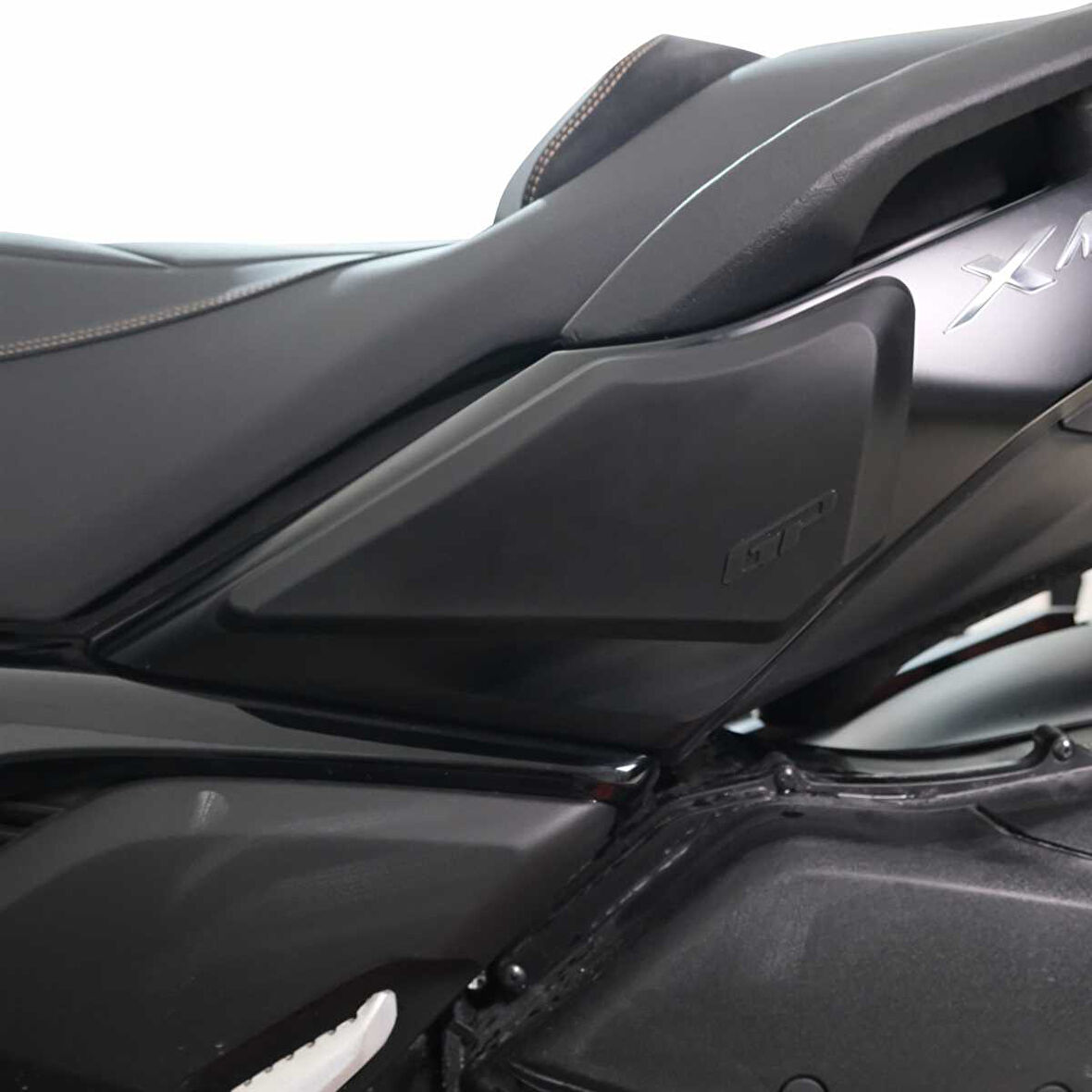 Gp Kompozit Sele Altı Grenaj Koruması Takım Siyah Yamaha X-max 250 300 2024