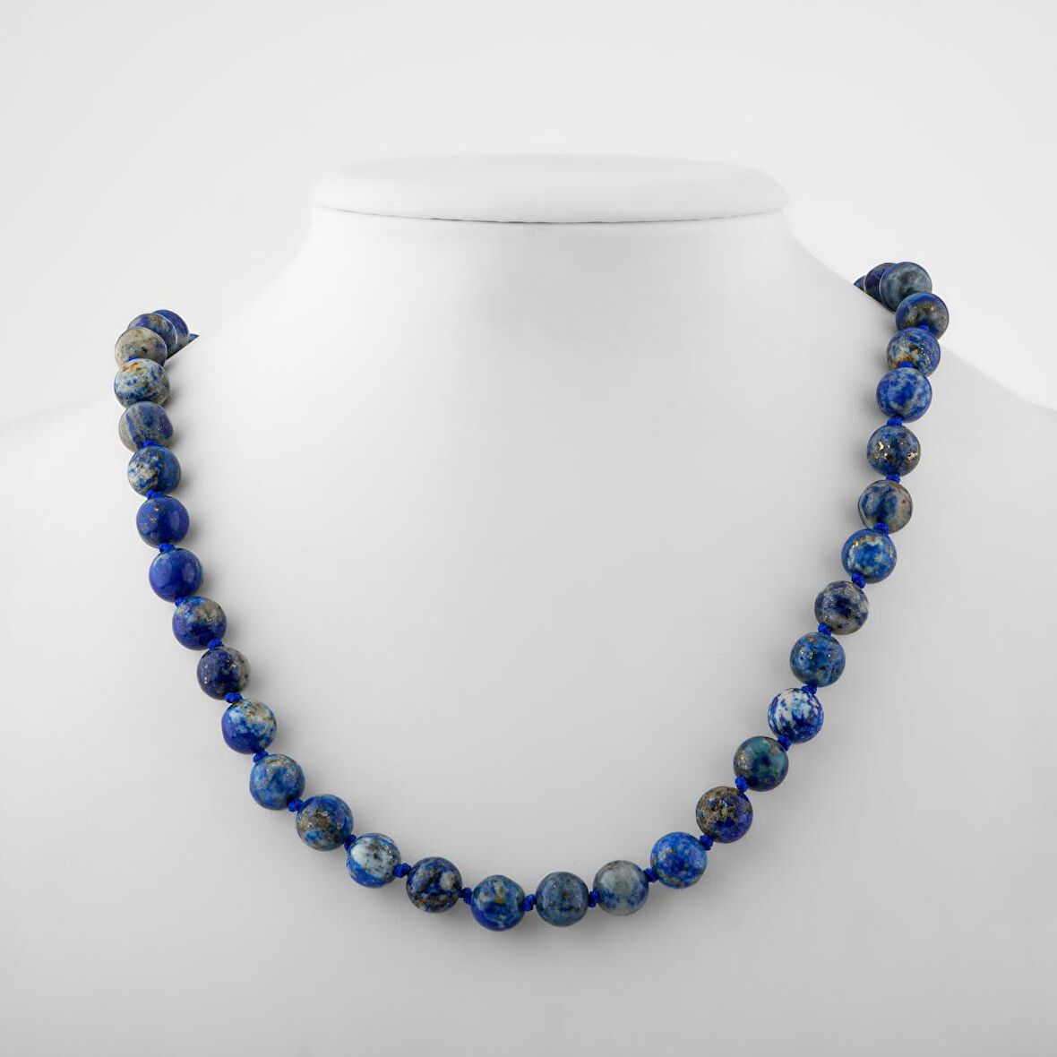 Lapis Lazuli 8 mm Düğümlü Doğal Taş Kolye