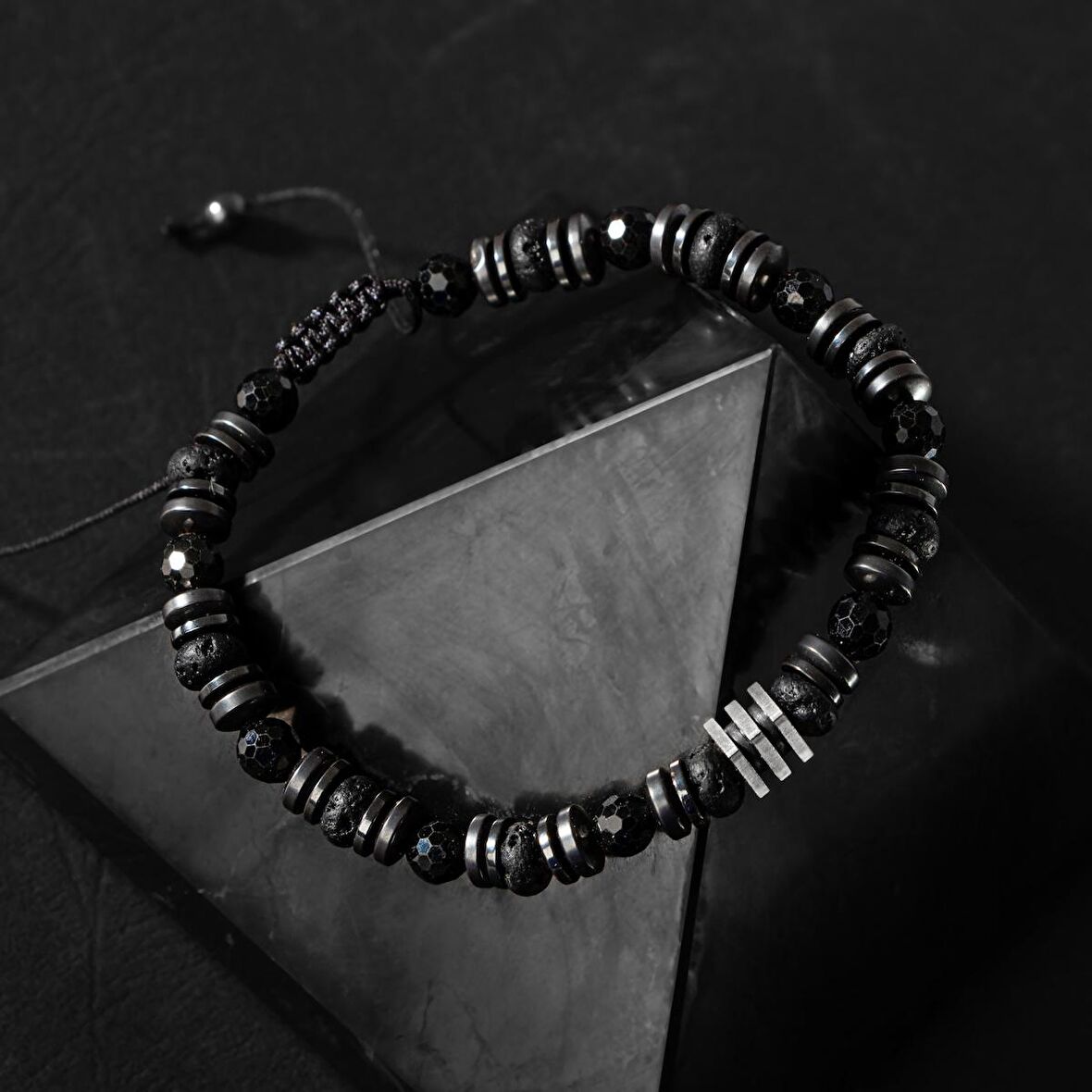 Turmalin-Siyah Lav Taşı-Hematit Doğal Taş Erkek Makrome Bileklik