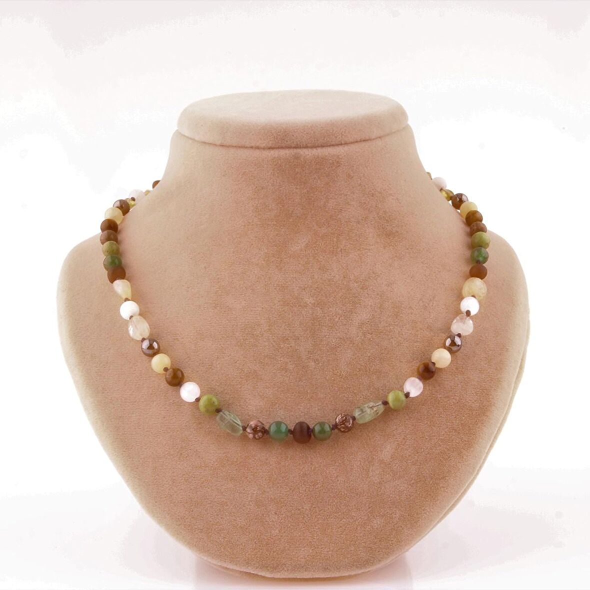 Anne Doğal Taş Kolye