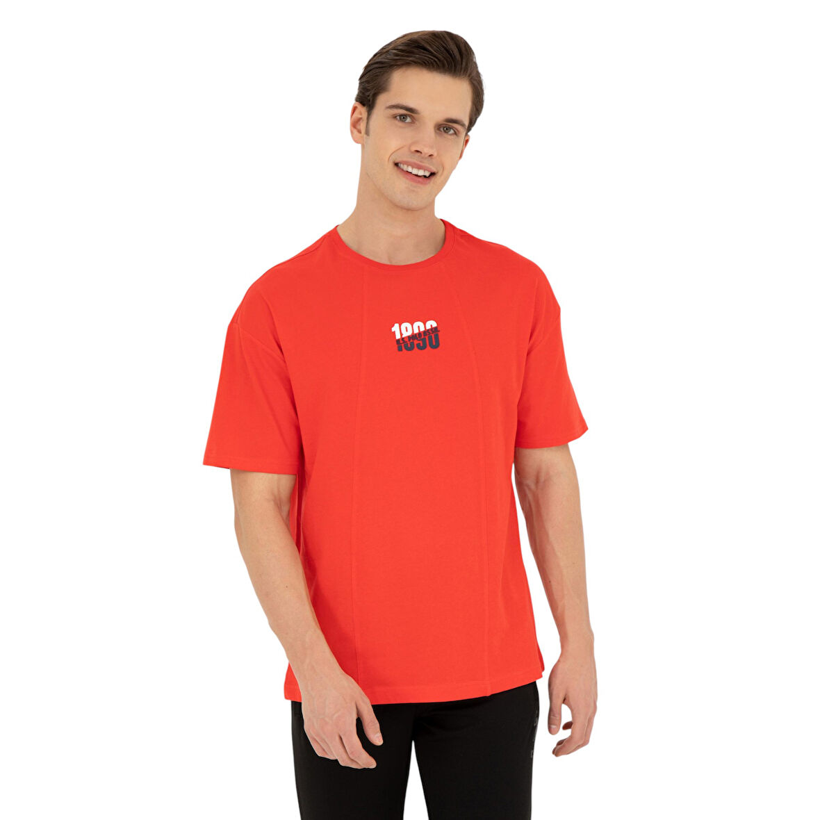 Erkek Comfort Fit Bisiklet Yaka Tişört