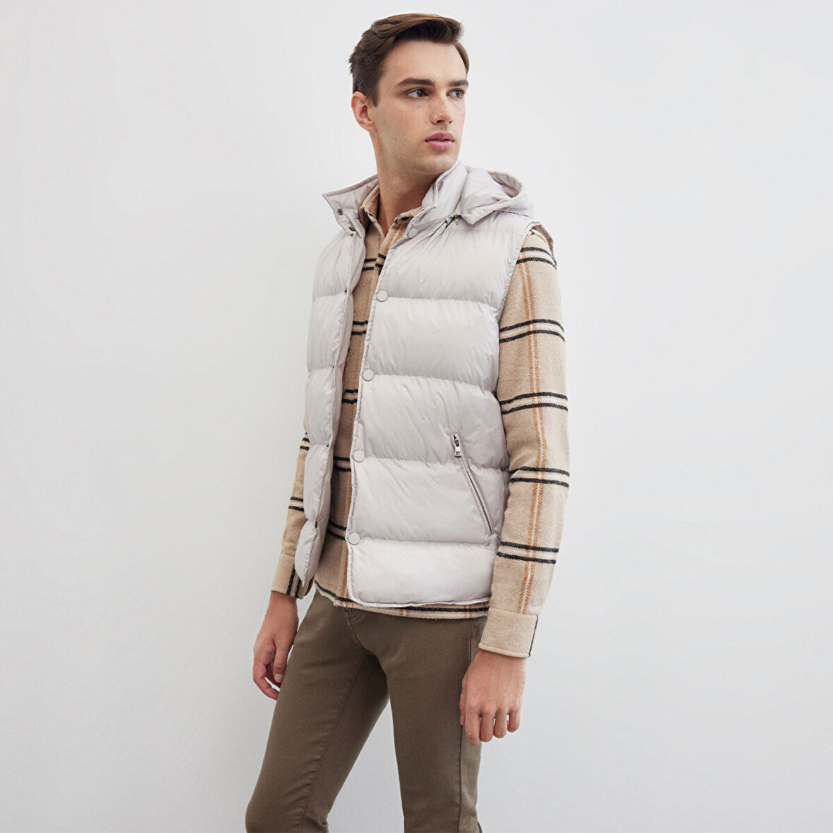 Çıkma Kapüşonlu Dolum Taş Rengi Yelek