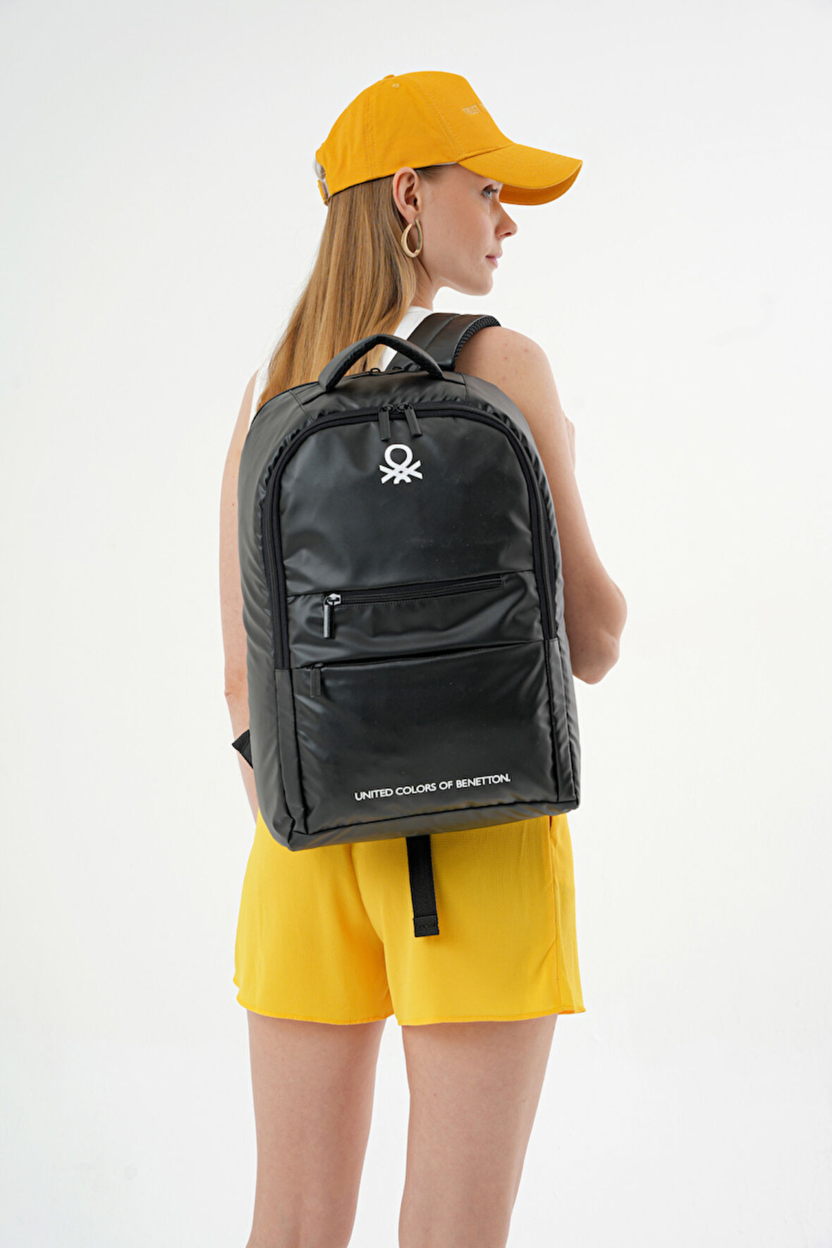 United Colors Of Benetton. Sırt Çantası
