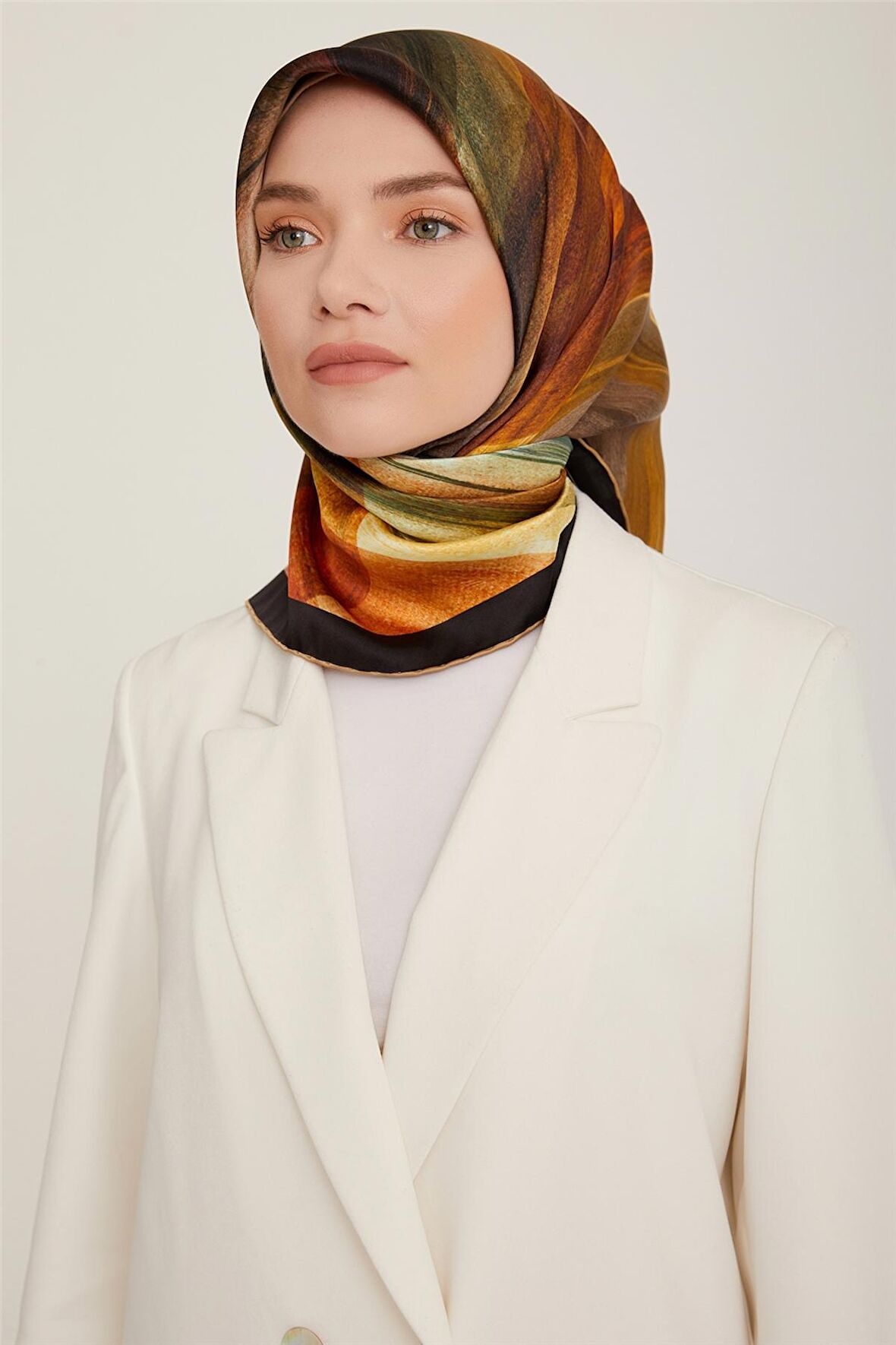 Armine Sura İpek Eşarp 22Ka8835 40