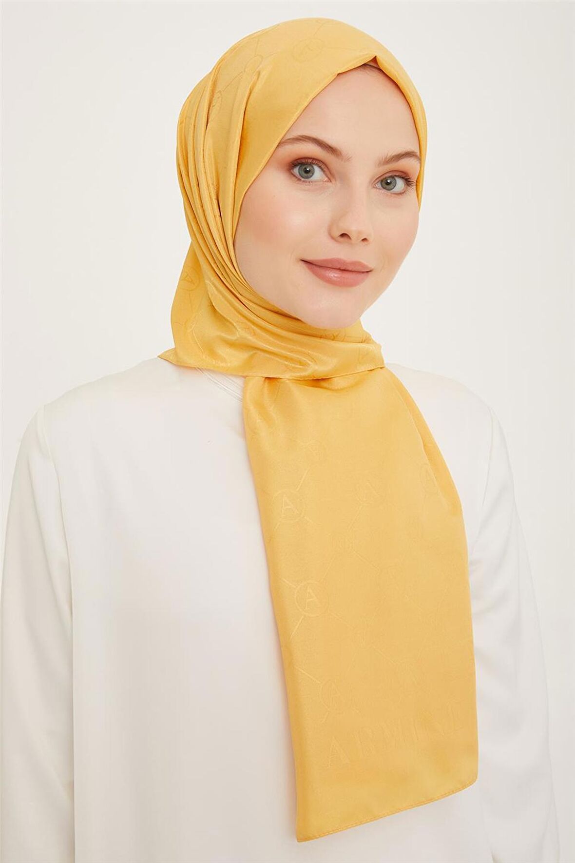 Armine Trend İnci Monogram 2 75