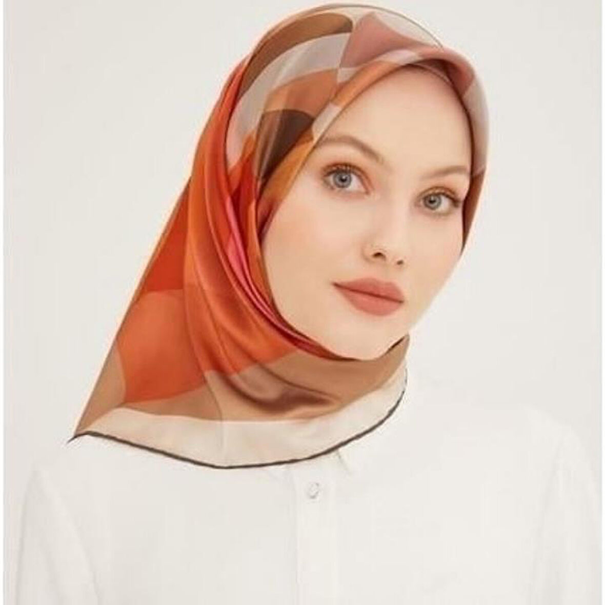 Armine E23YA8901D0405 Dj Saf İpek Eşarp 8901D (T)  (Nostalji Twill)