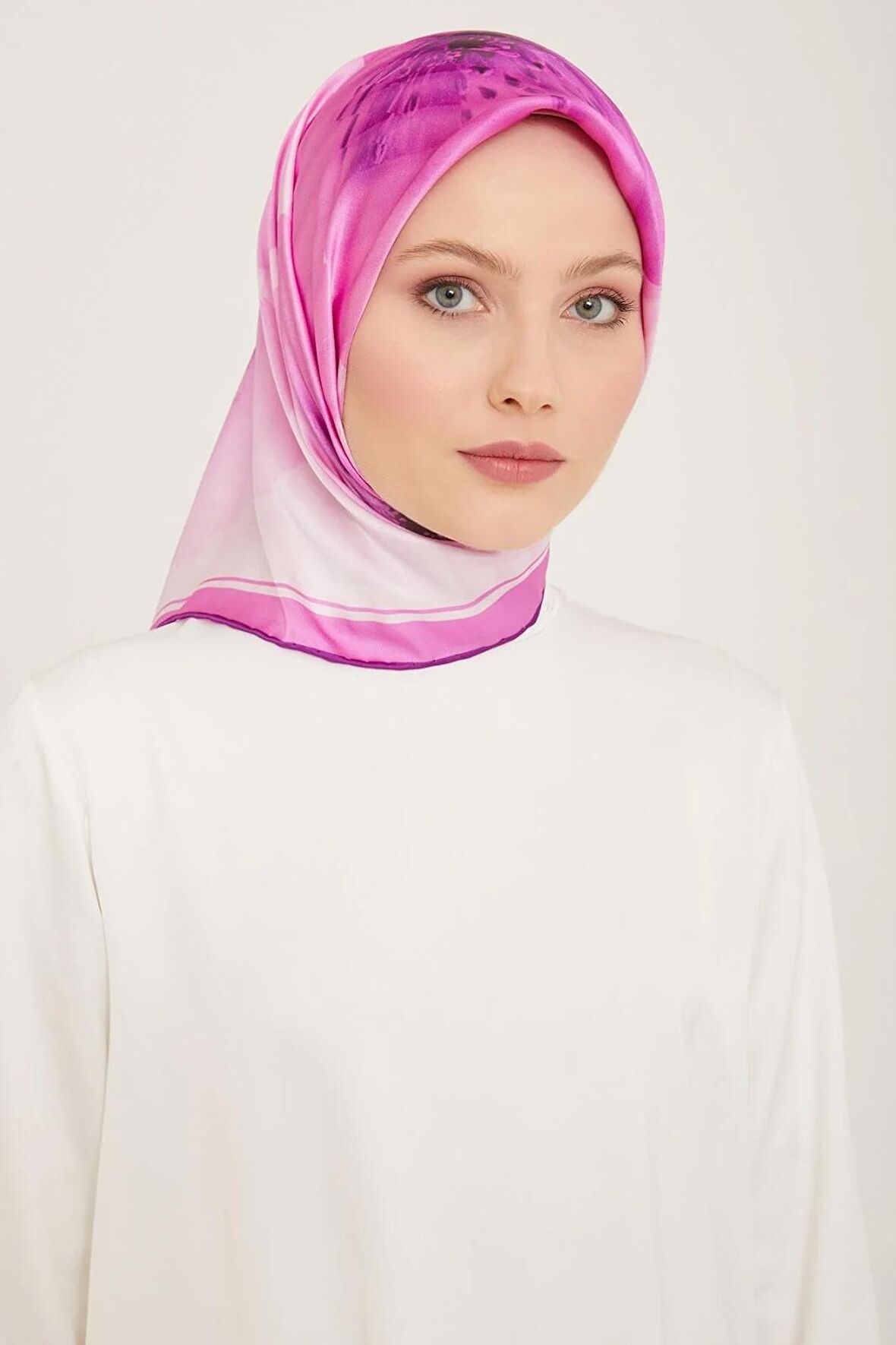 Armine Eflatun Çiçek Desen Sura İpek Eşarp 9100-04