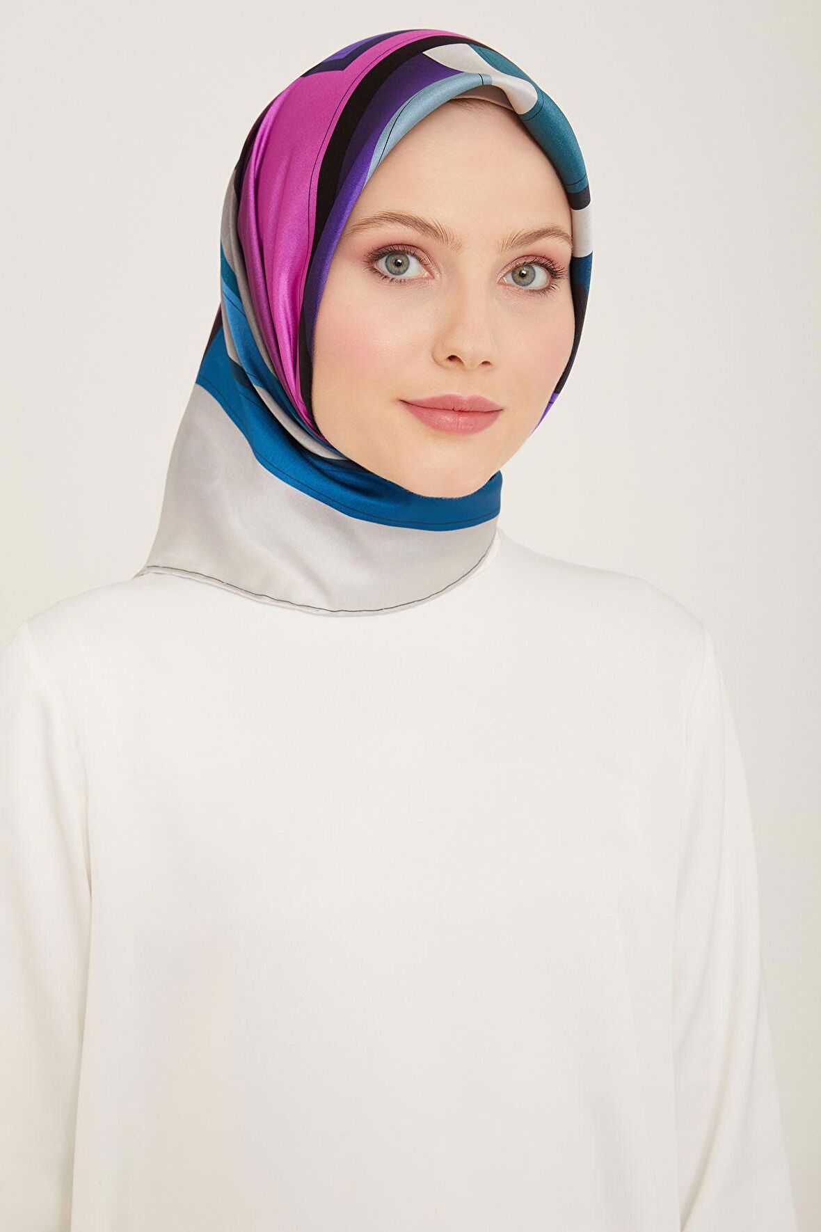ARMİNE İPEK EŞARP 9122D (SURA)