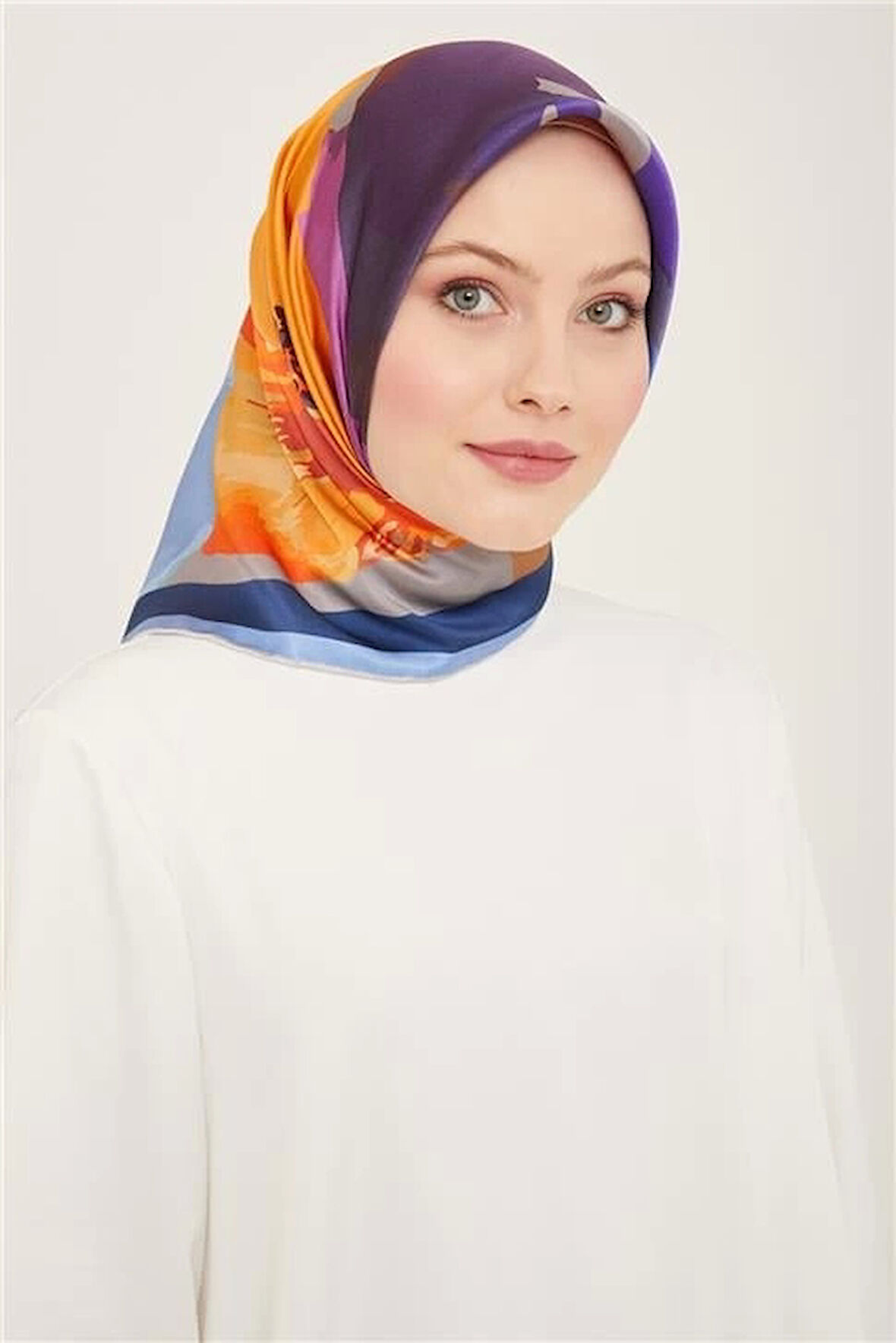 Armine Sura İpek Eşarp 24Ya9145 35