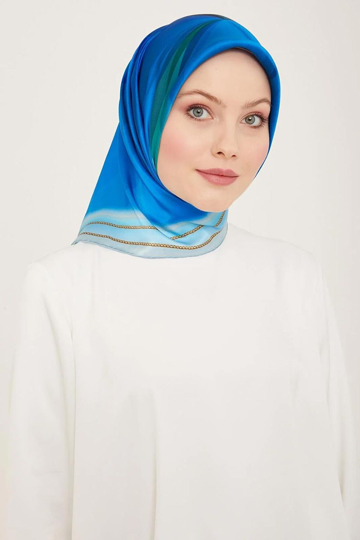 Armine Mavi-Yeşil Hologram Desen Sura İpek Eşarp 9112-02