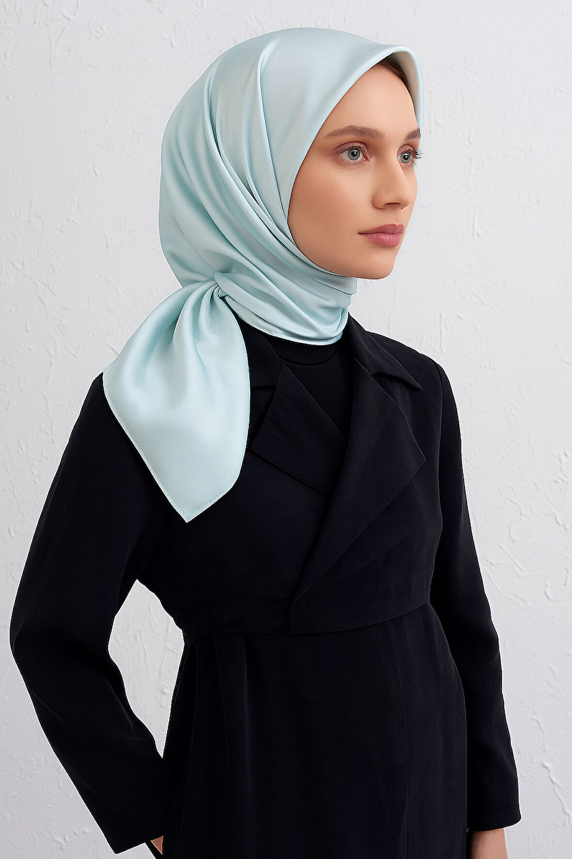 Armine Açık Su Yeşili Düz Renk Tivil İpek Eşarp 10D02 - 870