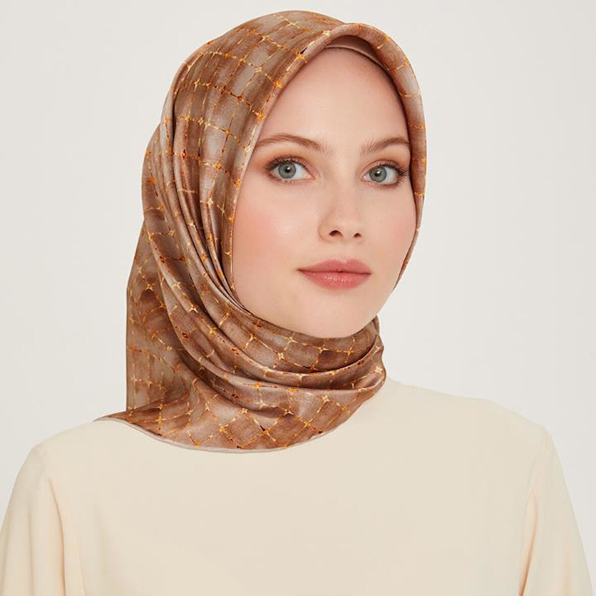 Armine E24KA9259D0282 Dj Saf İpek Eşarp 9259D (T)