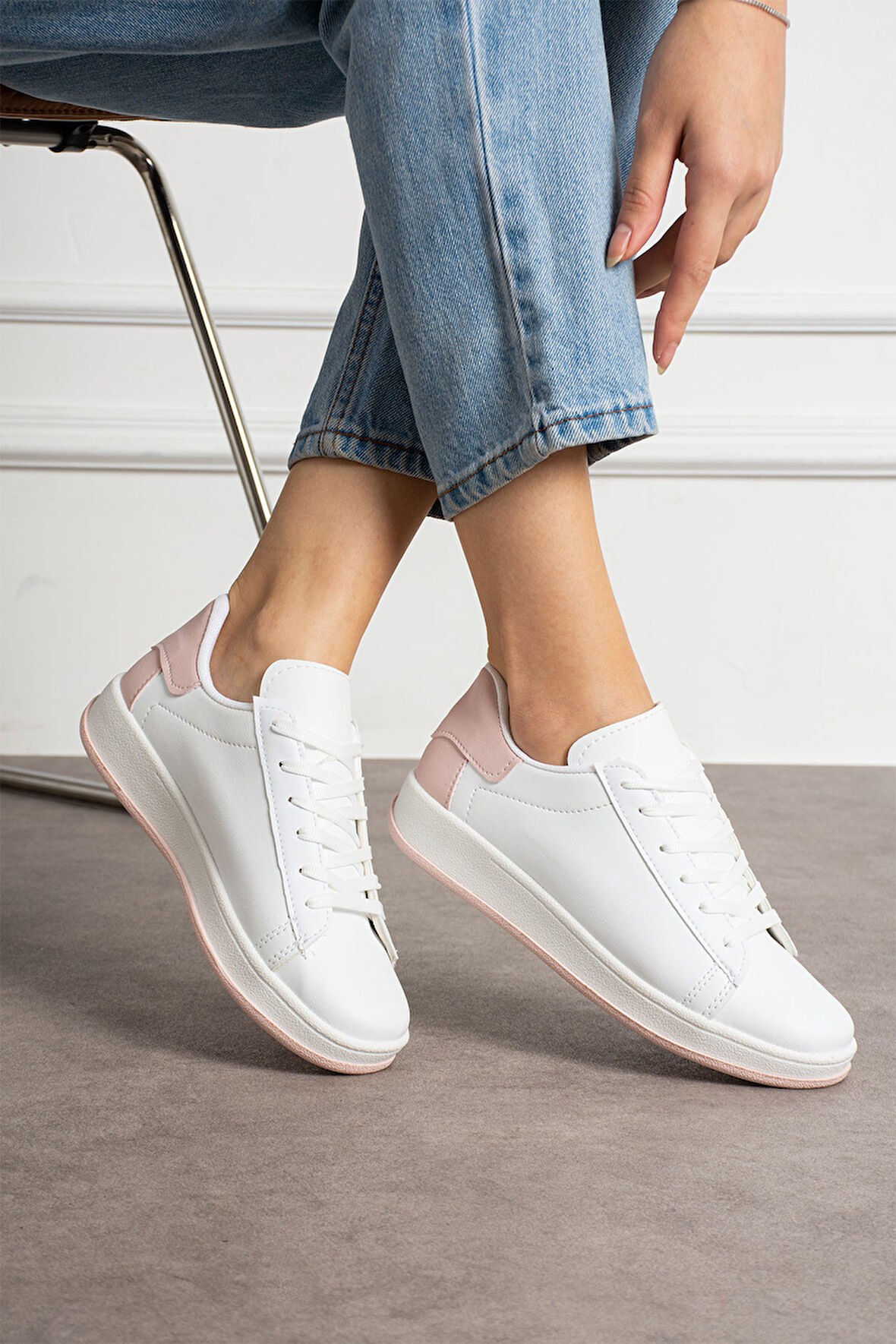 Kadın Sneaker AIR22