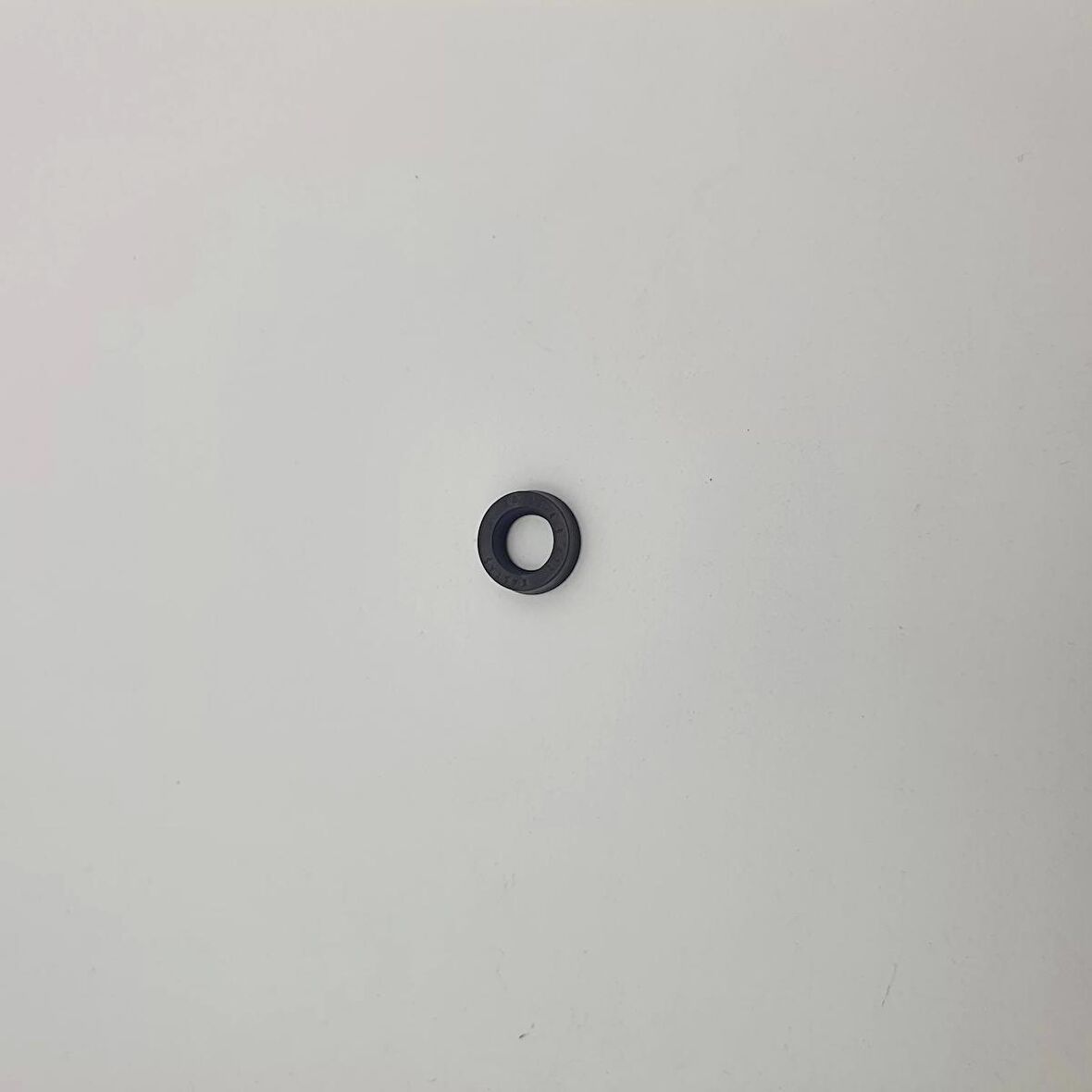 BOĞAZ KEÇESİ NBR K22 - 18X26X5.5