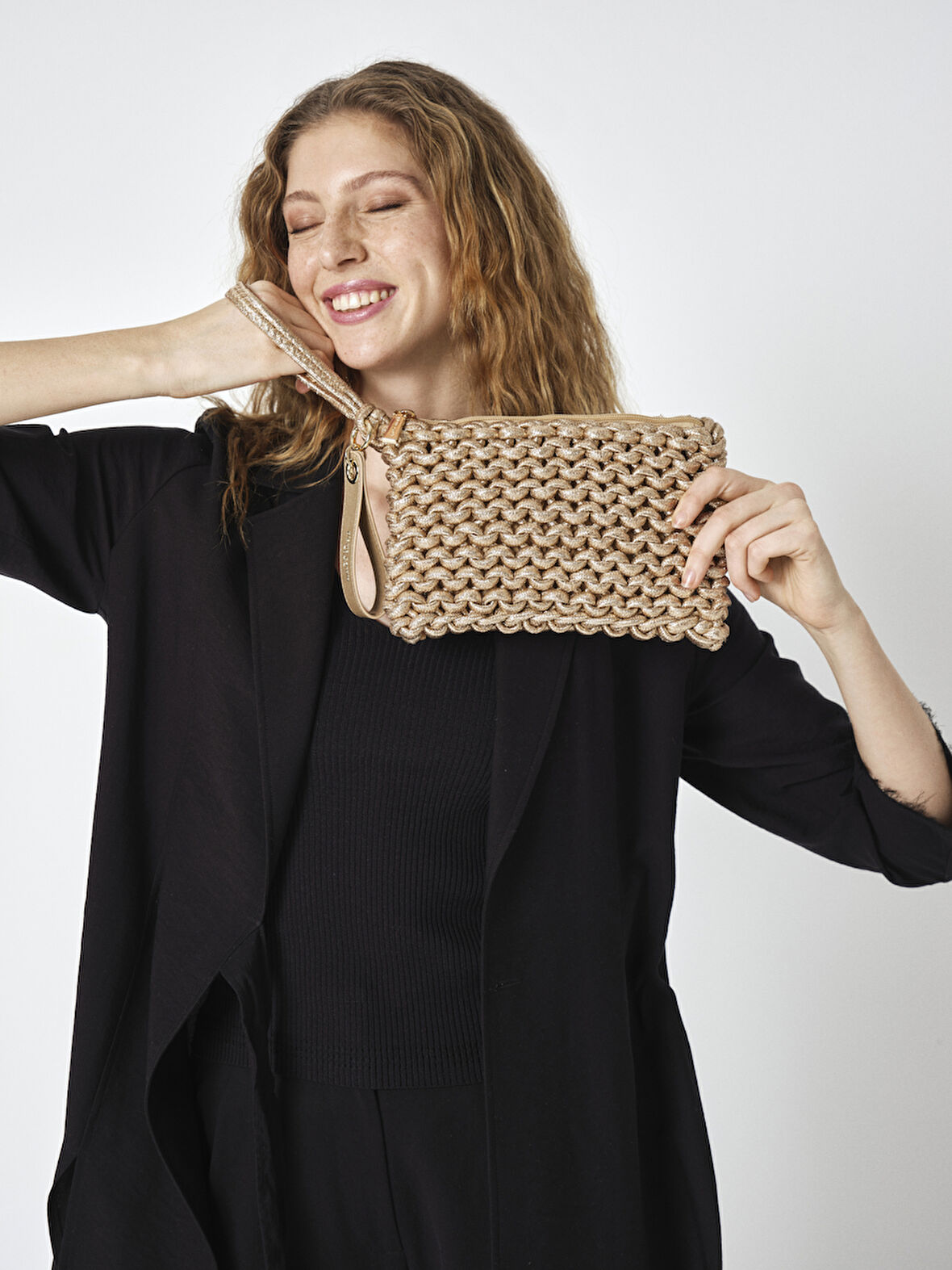 PİERRE CARDİN KADIN HASIR EL ÇANTASI 05PC25Y20176