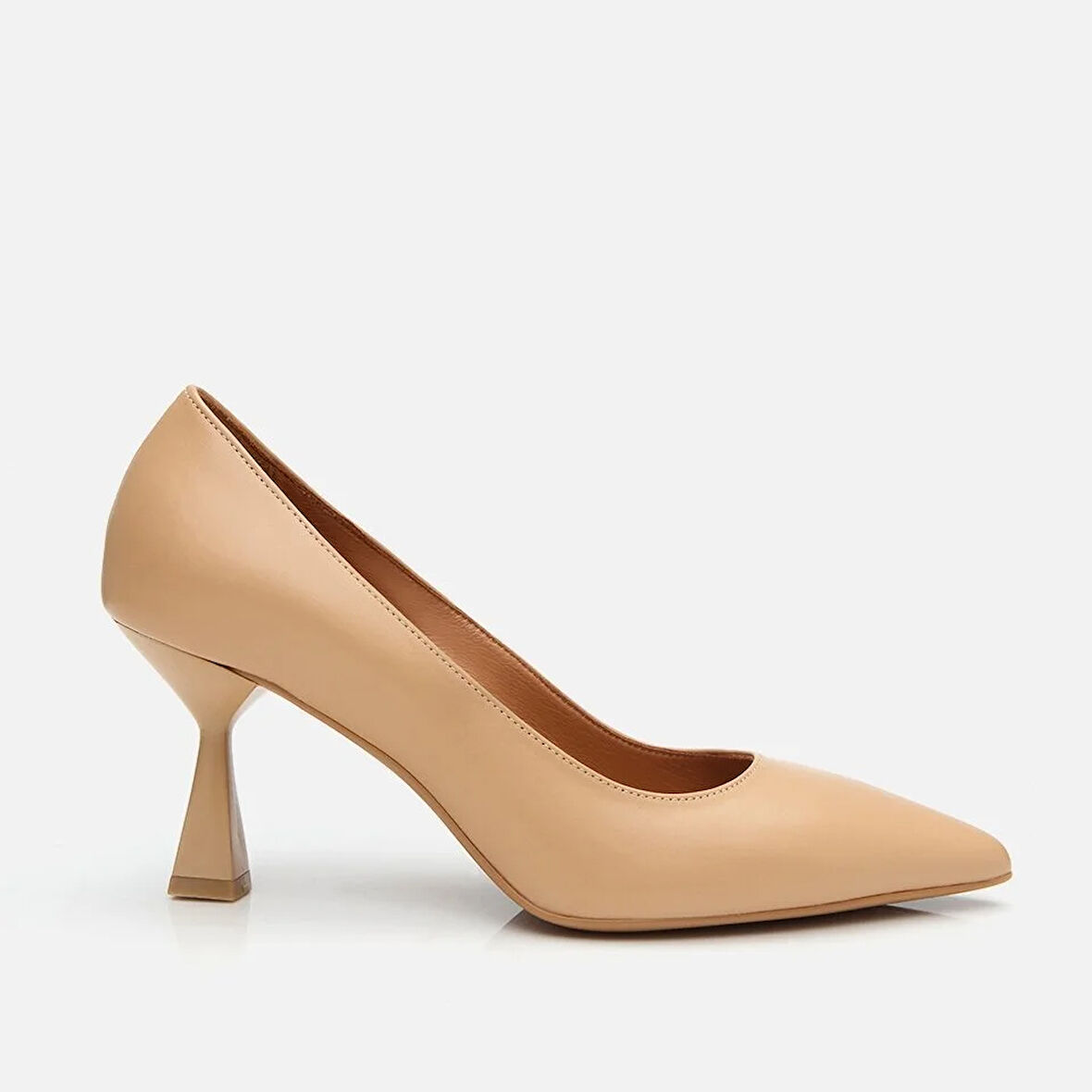 Kadın Deri Bej Orta Topuklu Stiletto