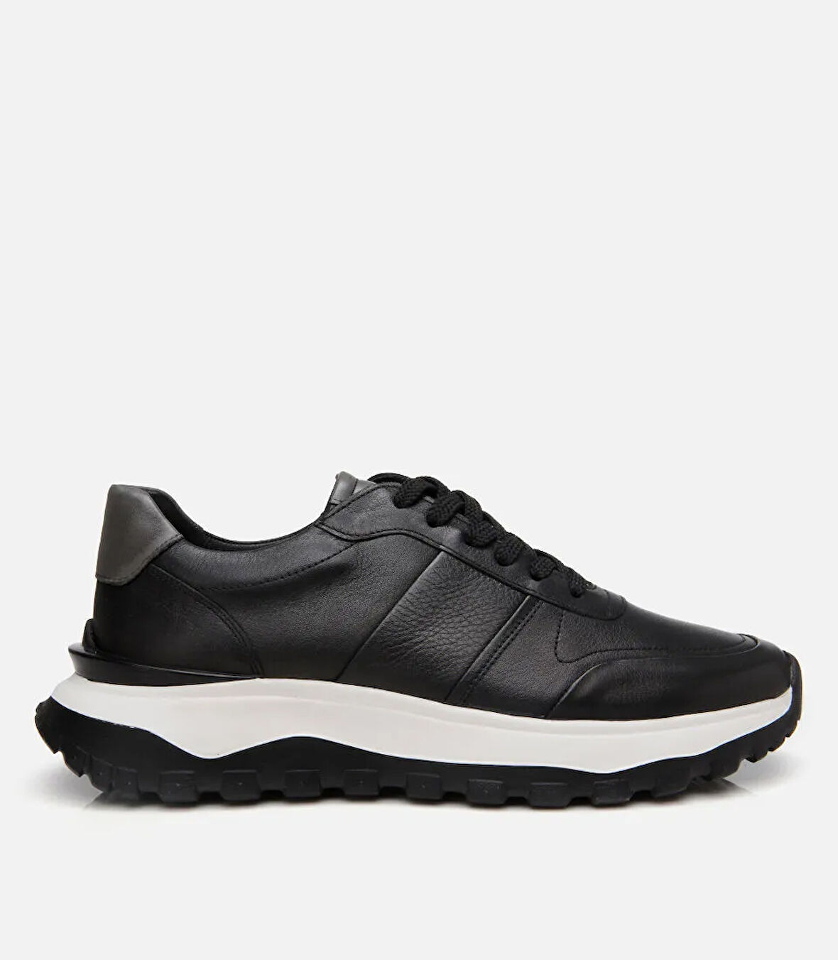 Erkek Deri Siyah Ultra Hafif Tabanlı Spor Ayakkabı