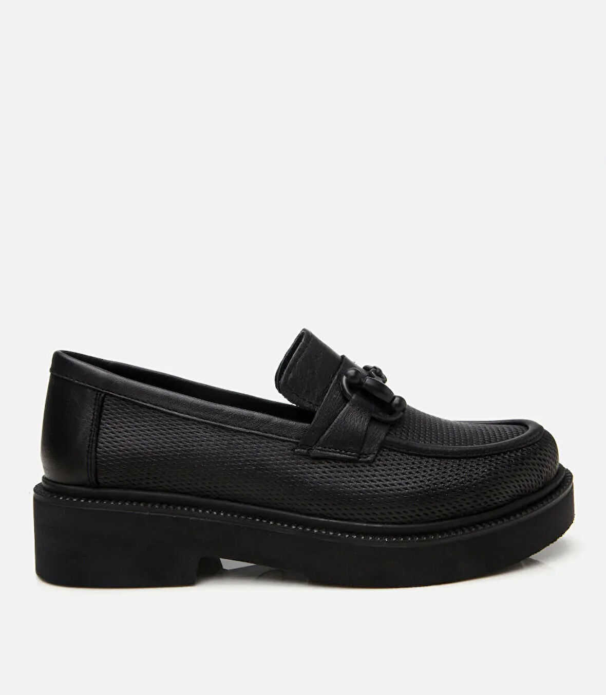 Kadın Deri Siyah Tokalı Klasik Loafer
