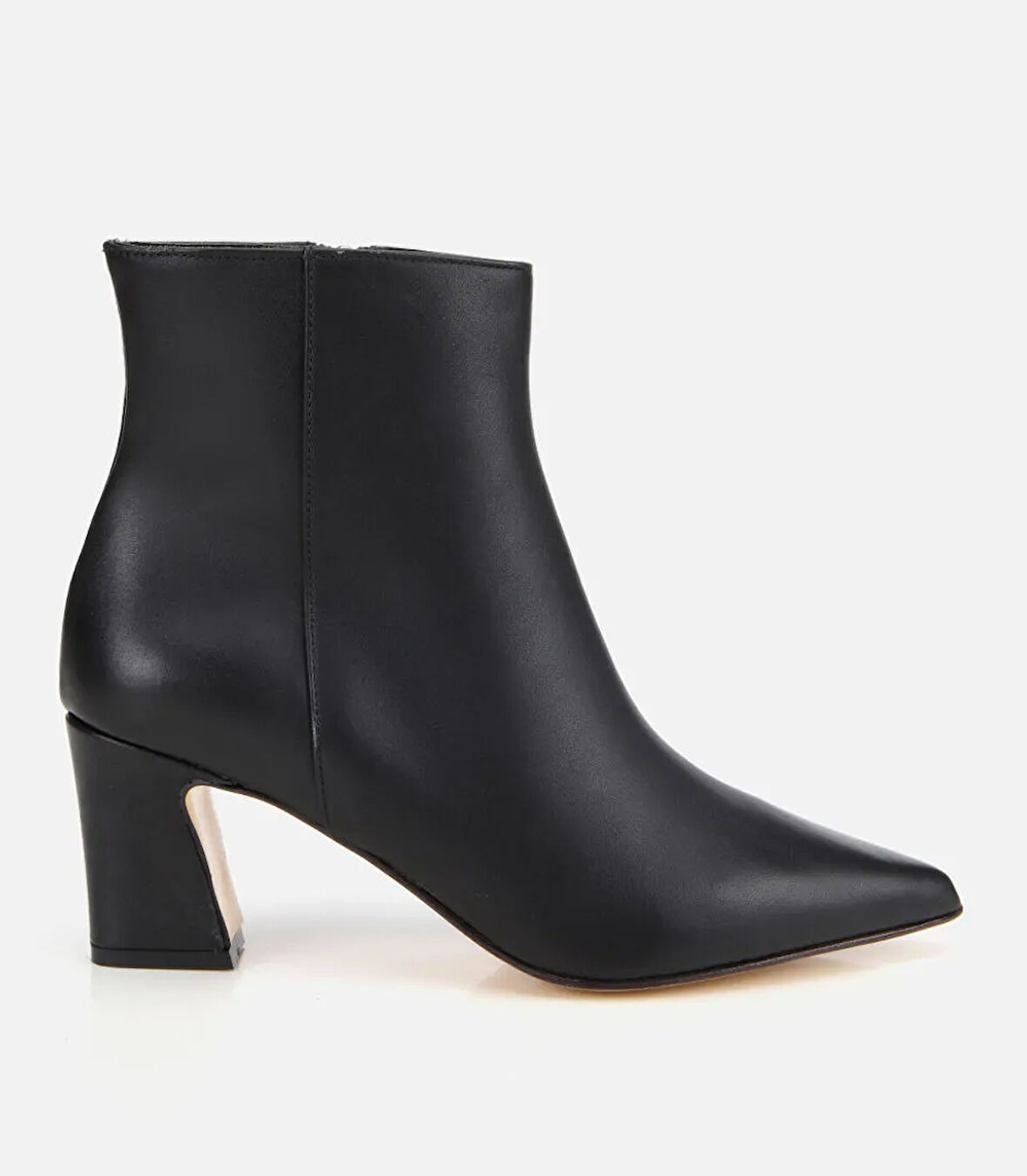 Kadın Deri Siyah Sivri Burunlu Bilekte Topuklu Bot