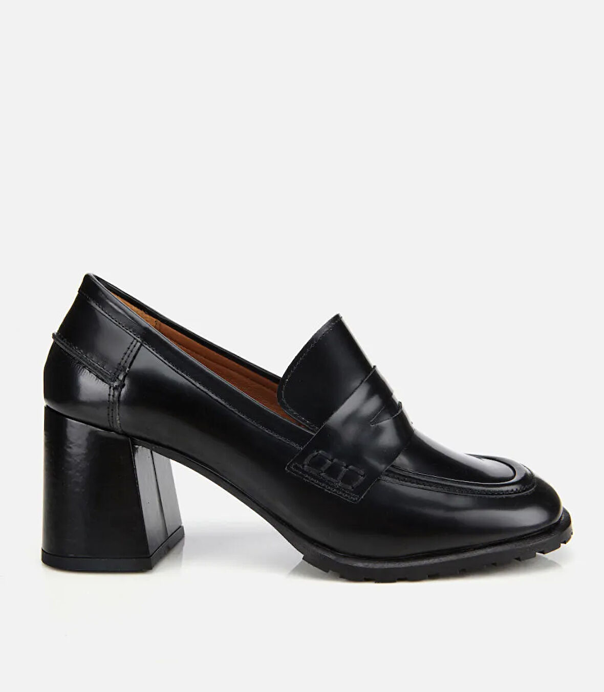 Kadın Açma Deri Siyah Topuklu Klasik Loafer