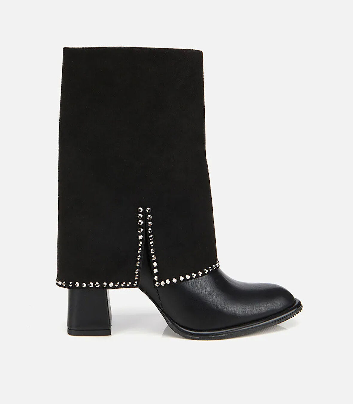 Kadın Siyah Pantolon Görünümlü Zımbalı Kalın Topuklu Bot