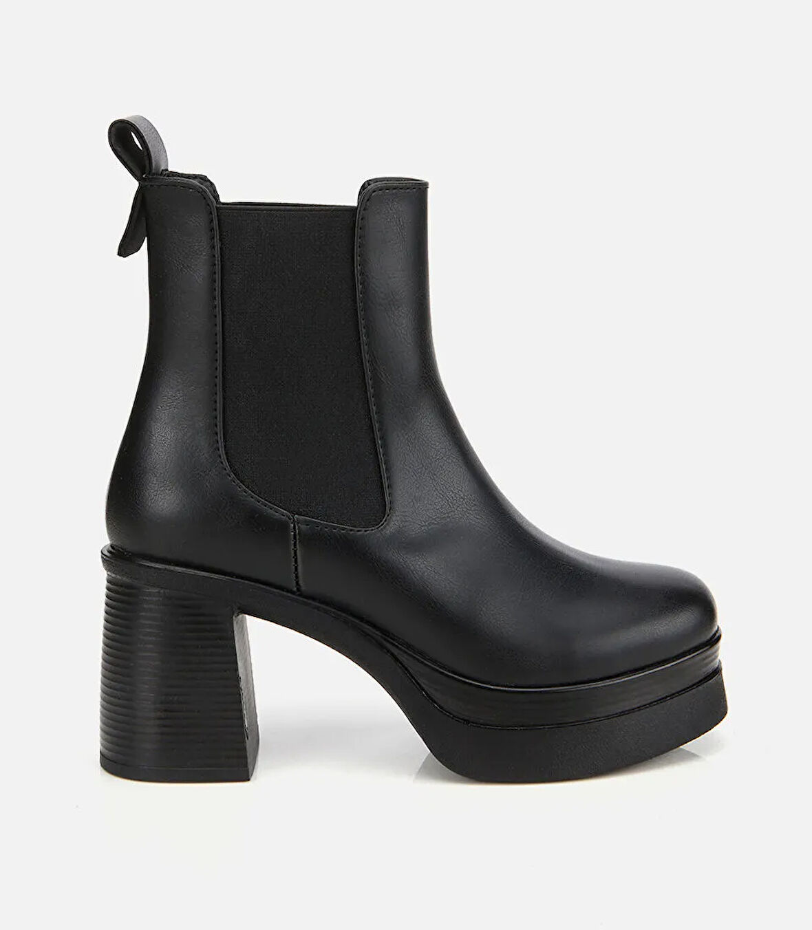 Kadın Siyah Lastik Detaylı Kalın Topuklu Bot