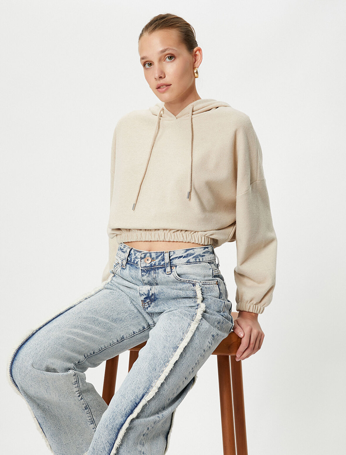 Kapüşonlu Sweatshirt Beli ve Bilekleri Lastikli