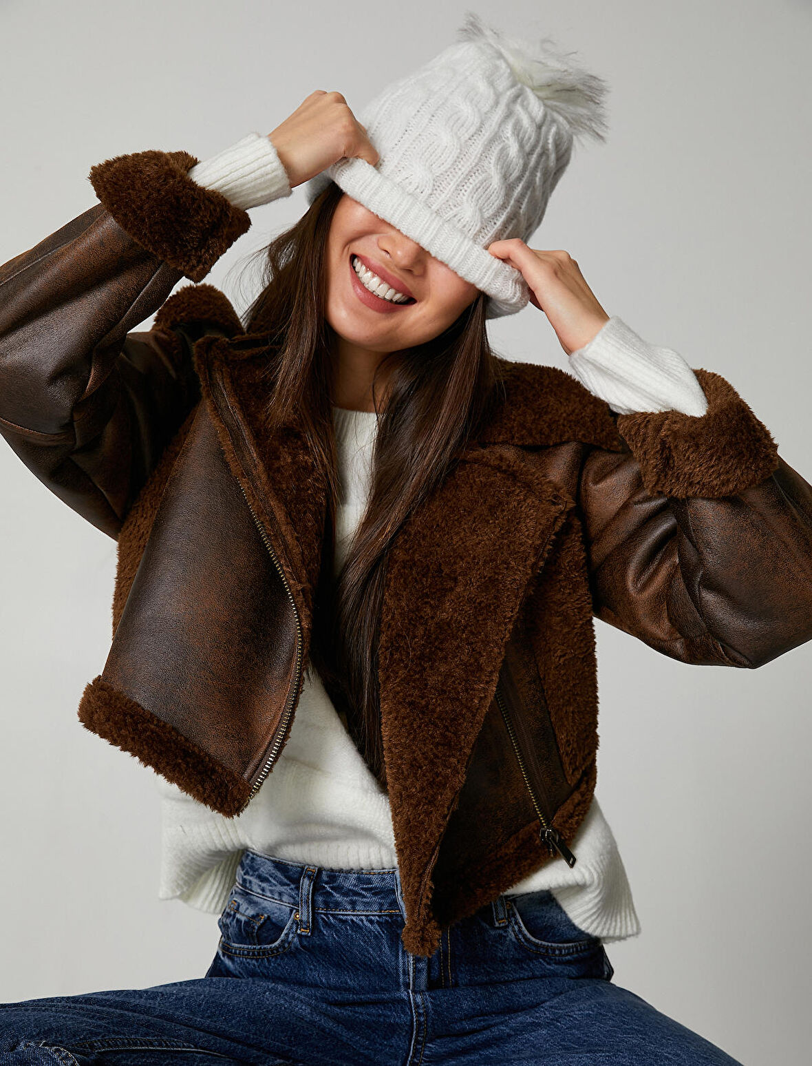 Ponponlu Saç Örgü Bere