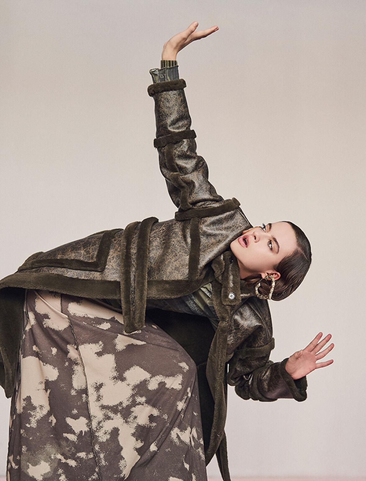 Transparan Bluz Astarlı Uzun Kollu Düz Yaka Baskılı