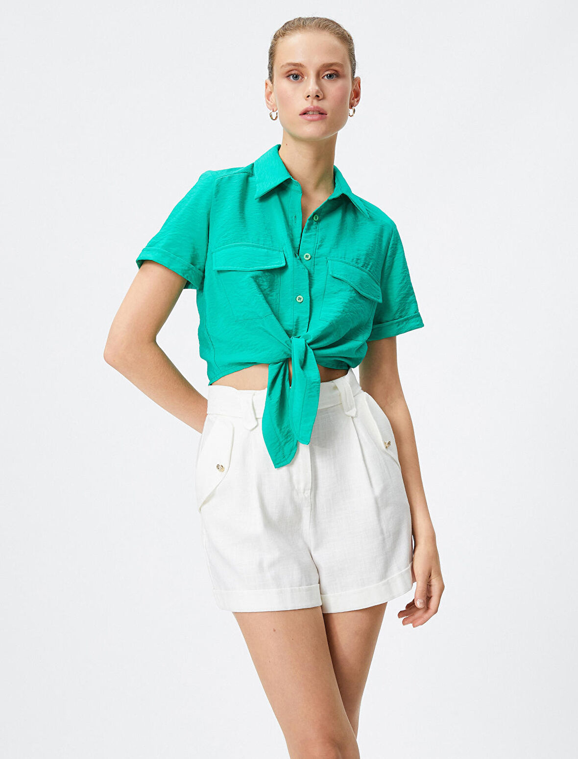 Önden Bağlamalı Gömlek Kısa Kollu Cepli Viskon Karışımlı