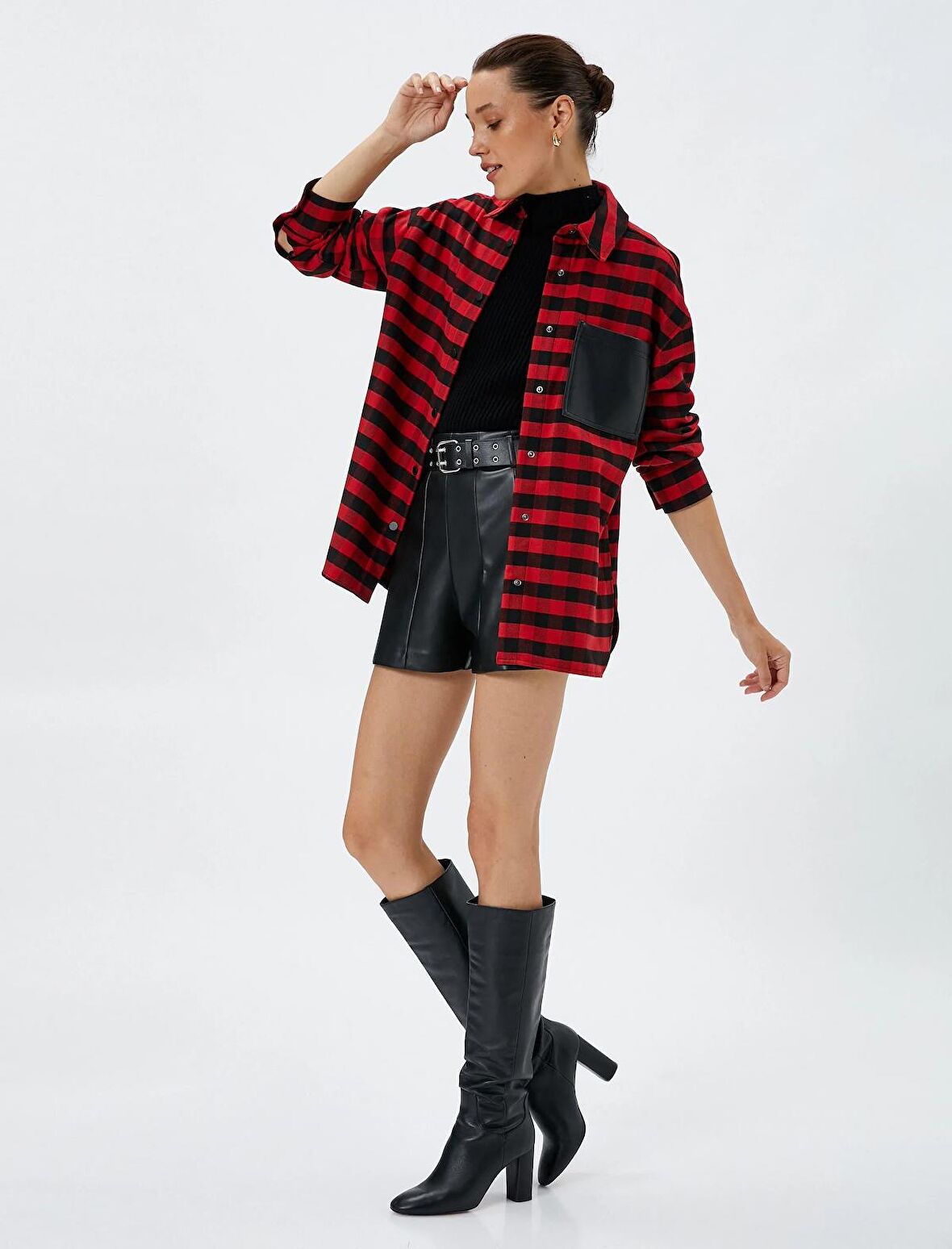 Koton Kadın Oduncu Gömleği Deri Görünüm Cep Detaylı Çıtçıt Kapama 4WAK60053PW