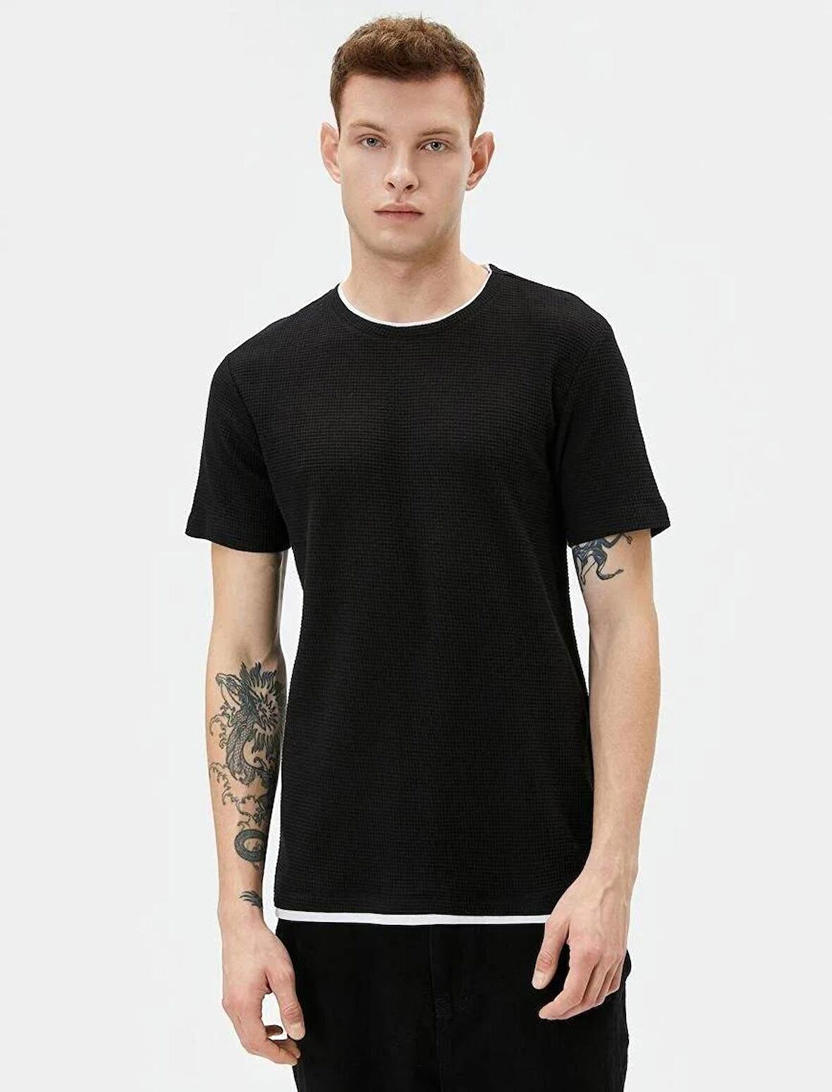 4SAM10065HK Koton Erkek T-shirt SİYAH