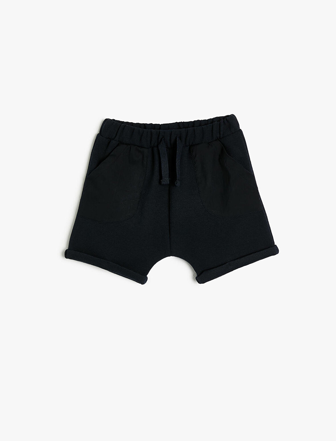 Basic Şort Beli Bağlamalı Cepli Paraşüt Cep Detaylı