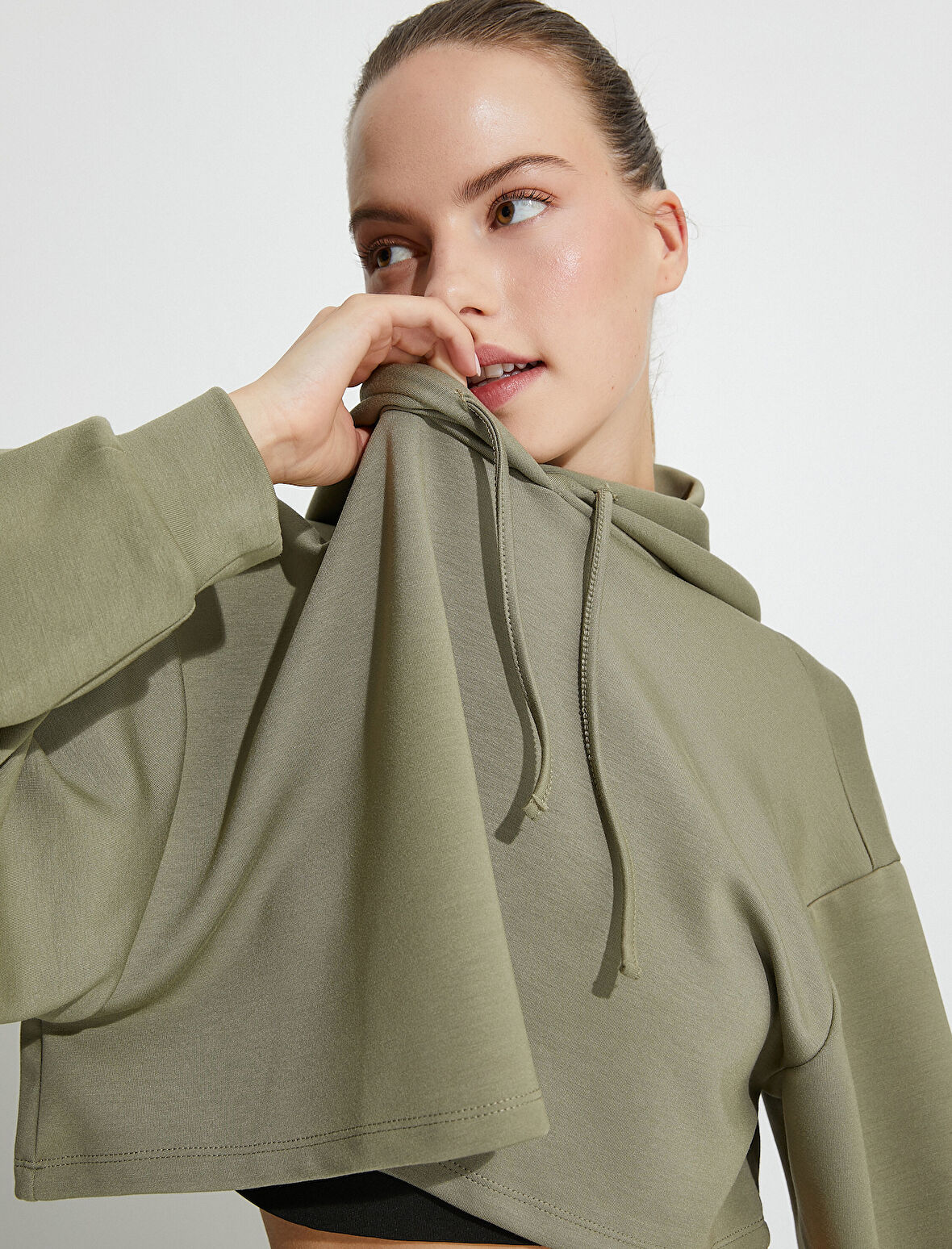 Spor Crop Kapşonlu Oversize Sweatshirt Modal Kumaş Uzun Kollu