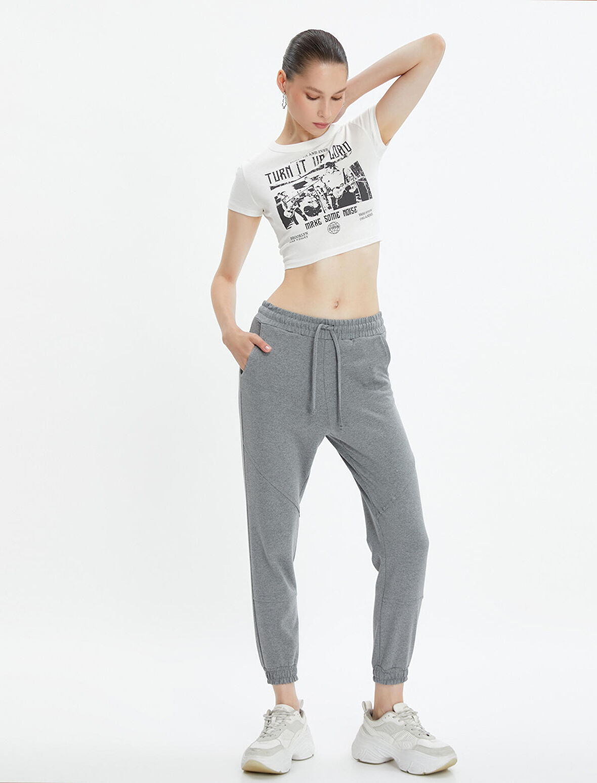 Basic Jogger Eşofman Altı  Beli Bağlamalı Cepli