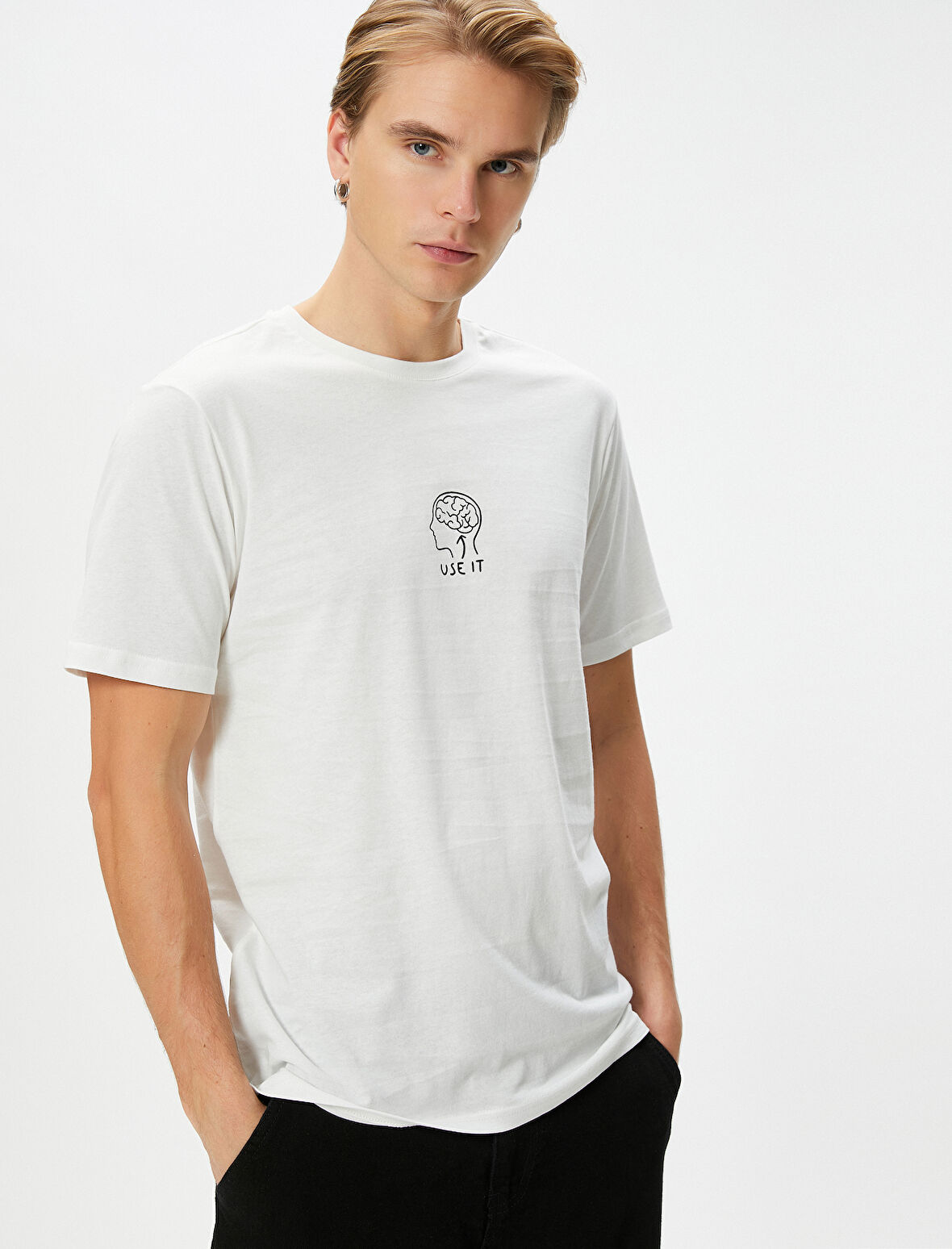 Slogan Baskılı Tişört Bisiklet Yaka Slim Fit Kısa Kollu