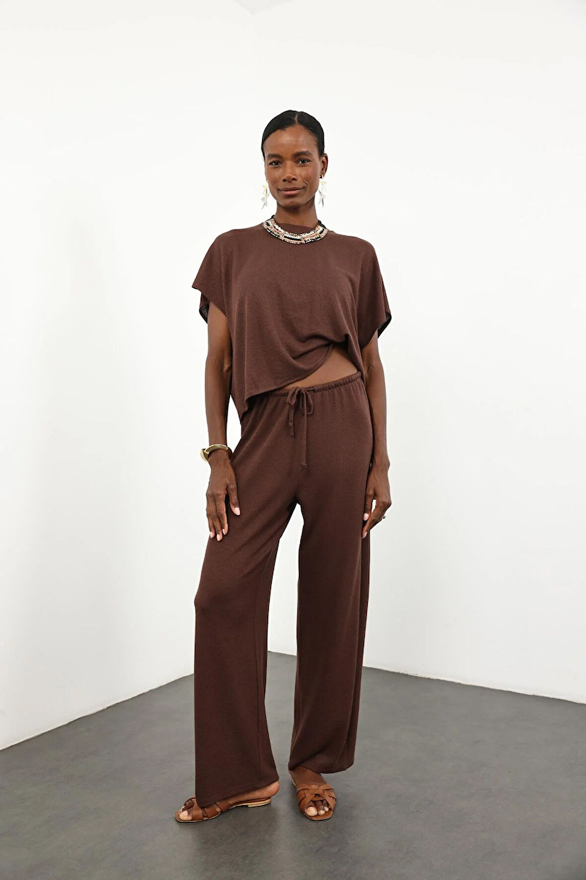 Kahverengi Triko Bluz Pantolon Takım 16880