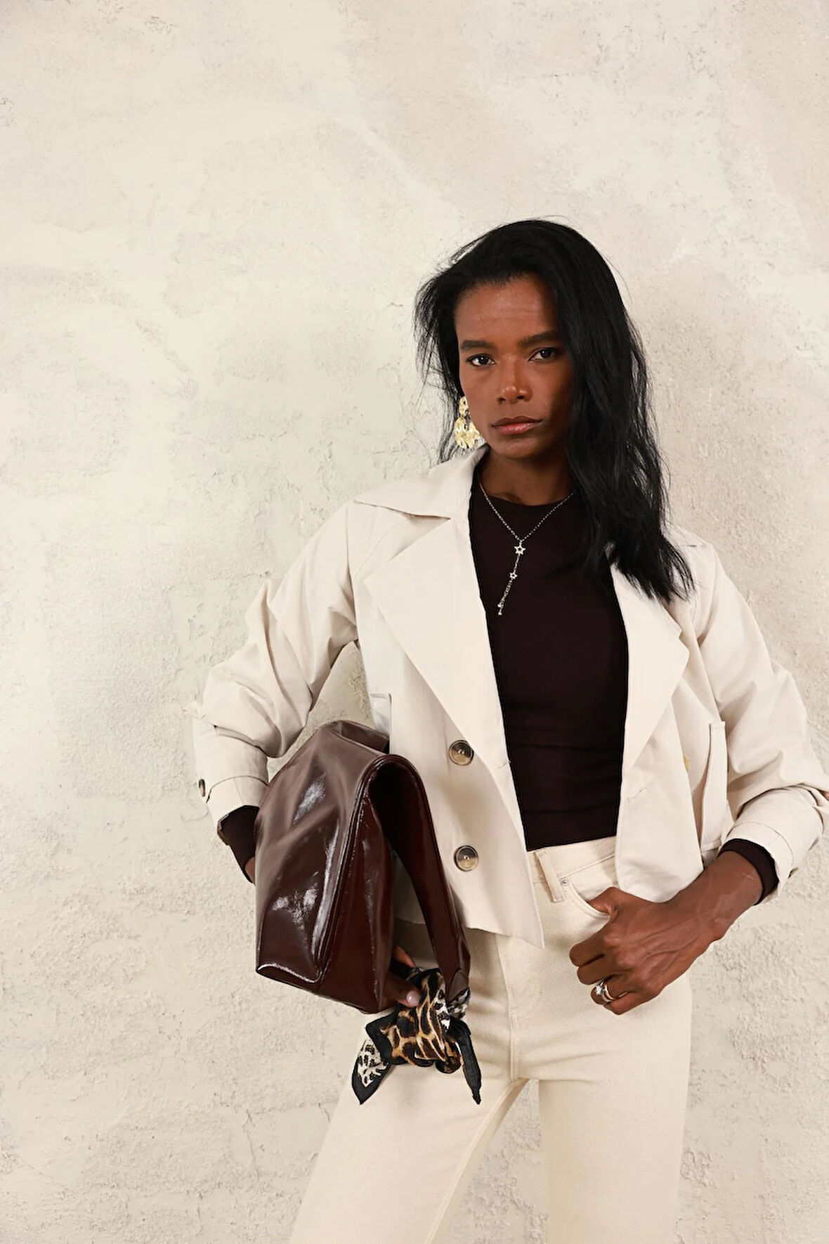 Bej Büzgü Detaylı Kısa Trençkot 87136