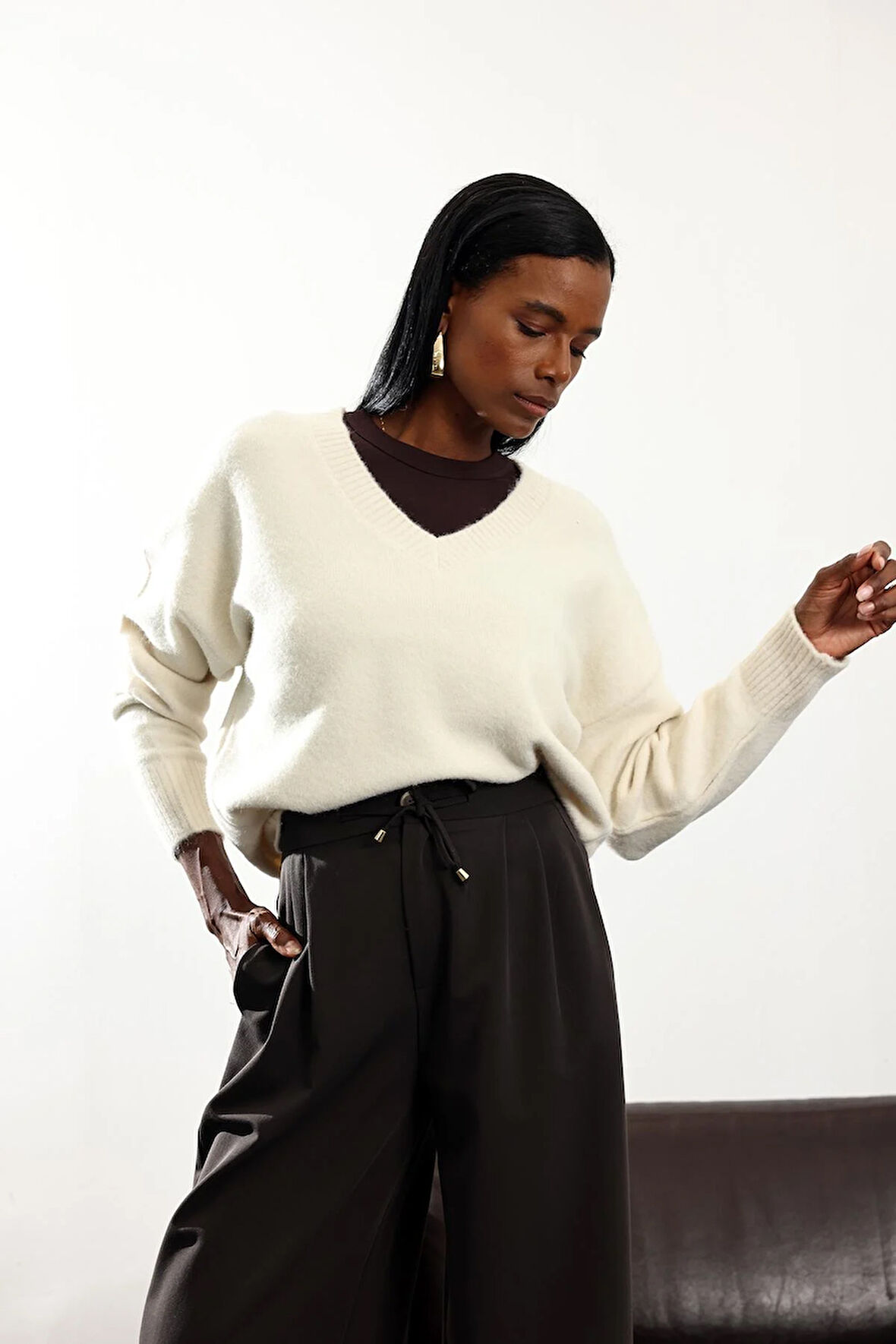 Bej V Yaka Oversize Kazak 2534